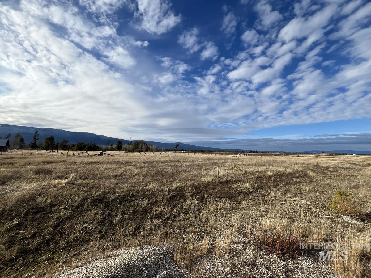 16 & 18 Loomis Lane, Donnelly, Idaho 83615, Land For Sale, Price $868,000, 98967786