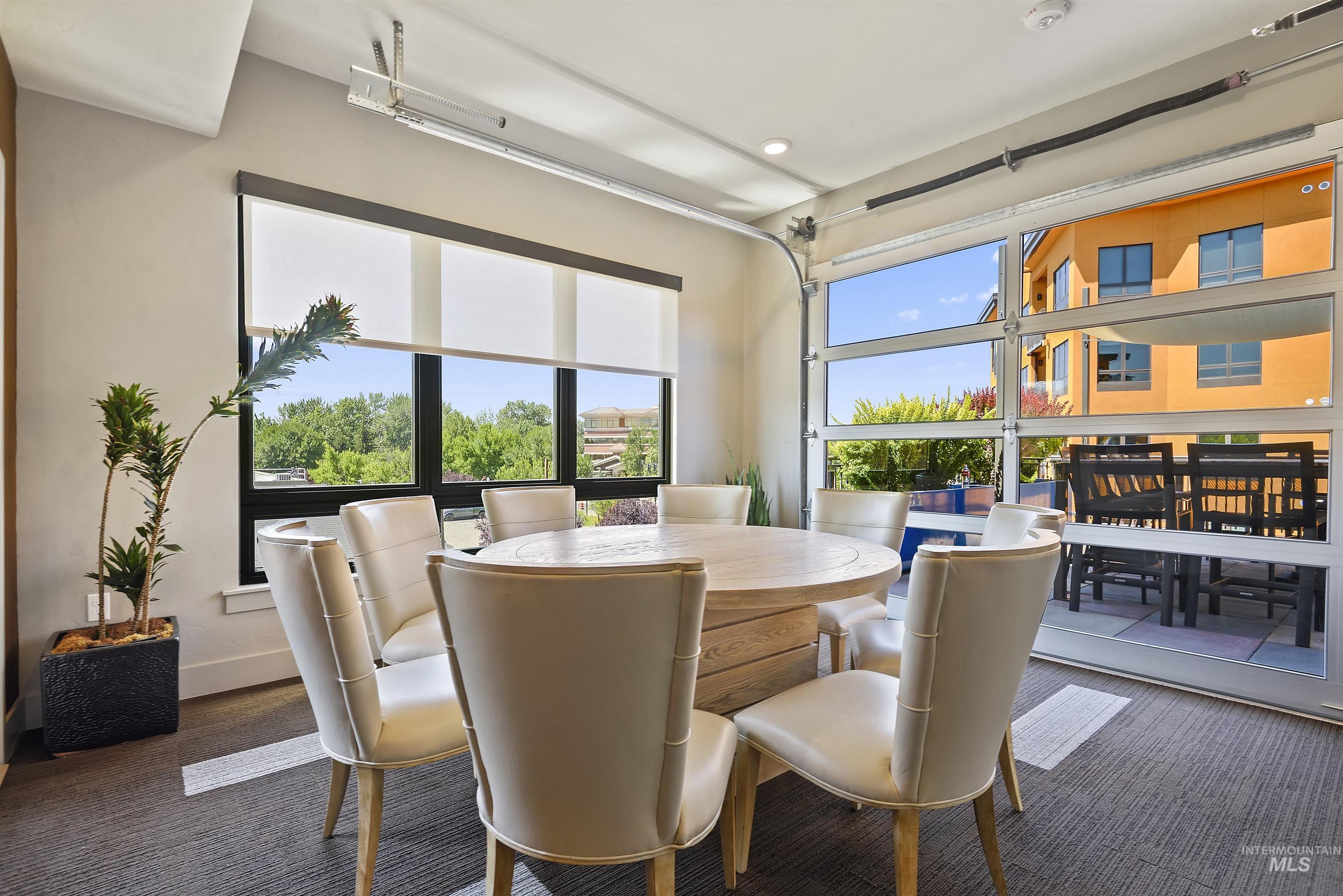 611 S 8th Street, Boise, Idaho 83702, 2 Bedrooms, 2 Bathrooms, Residential For Sale, Price $699,500, 98967808