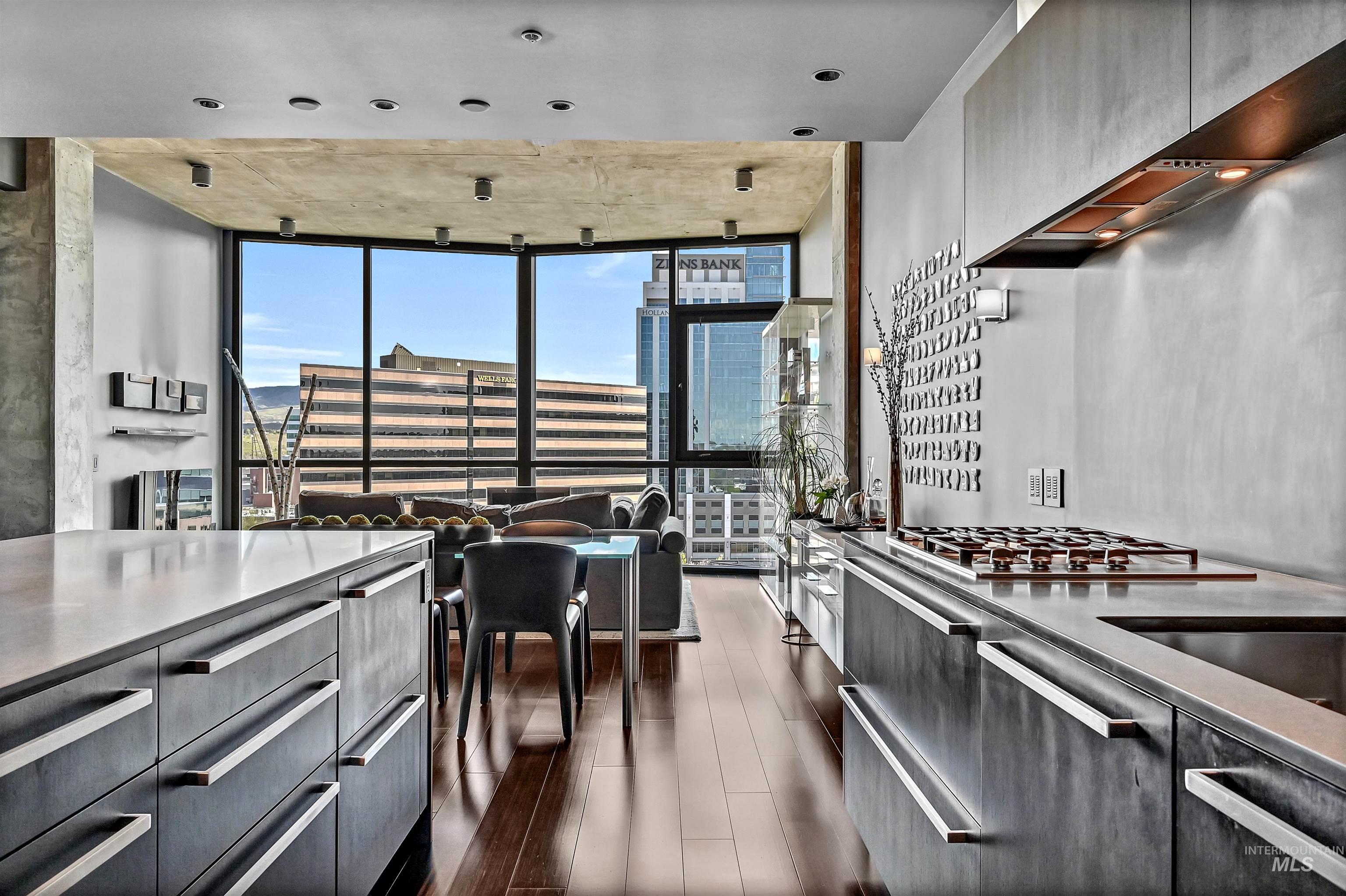 851 W Front Street, Boise, Idaho 83702-5856, 2 Bedrooms, 2 Bathrooms, Residential For Sale, Price $1,085,000, 98967809