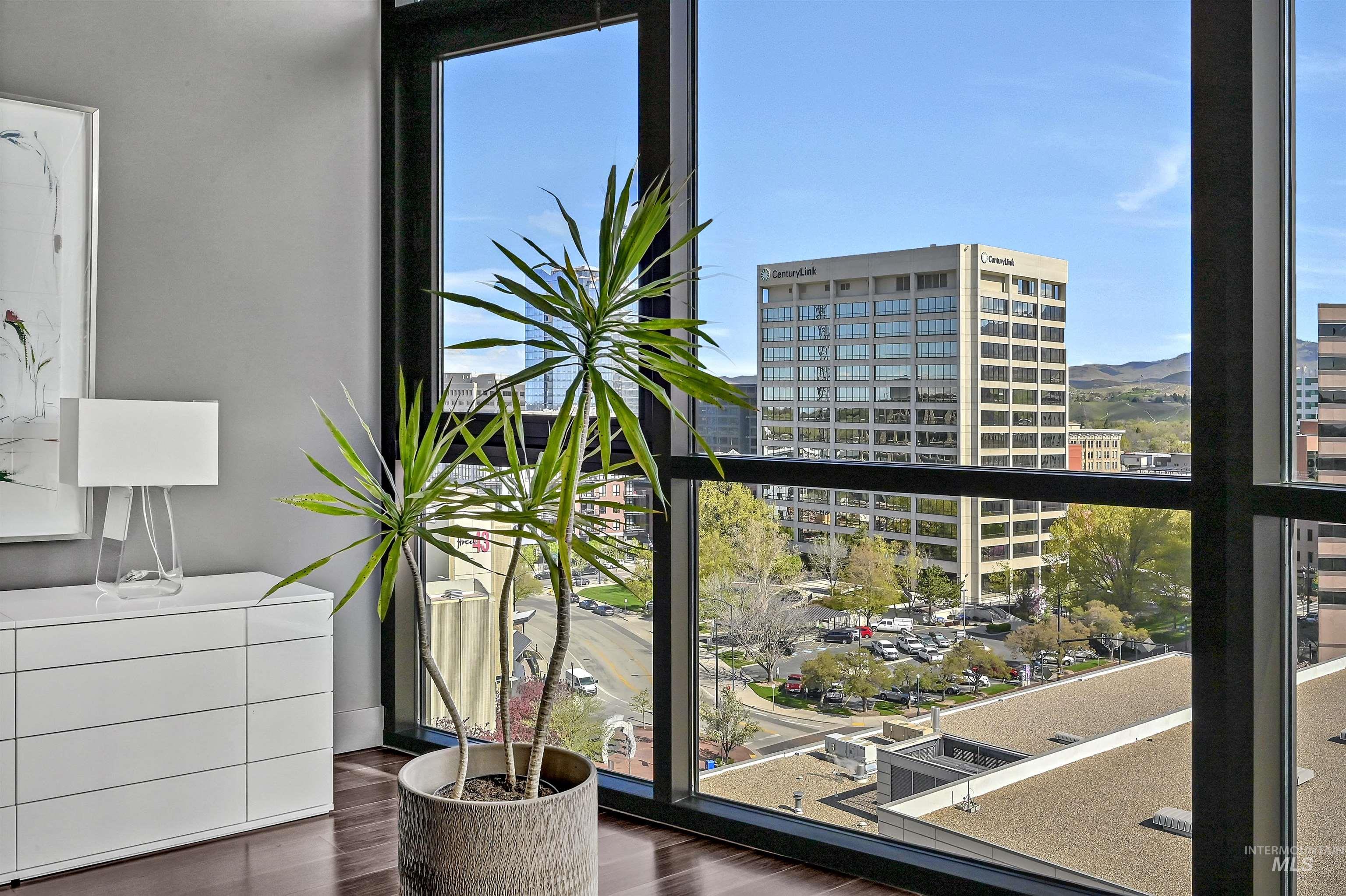 851 W Front Street, Boise, Idaho 83702-5856, 2 Bedrooms, 2 Bathrooms, Residential For Sale, Price $1,085,000, 98967809