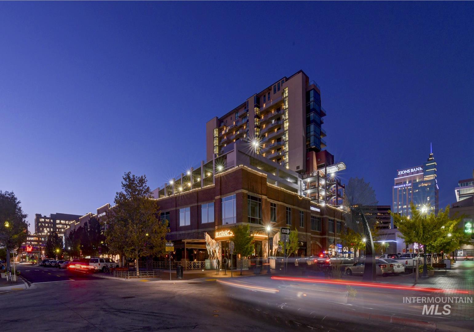 851 W Front Street, Boise, Idaho 83702-5856, 2 Bedrooms, 2 Bathrooms, Residential For Sale, Price $1,085,000, 98967809