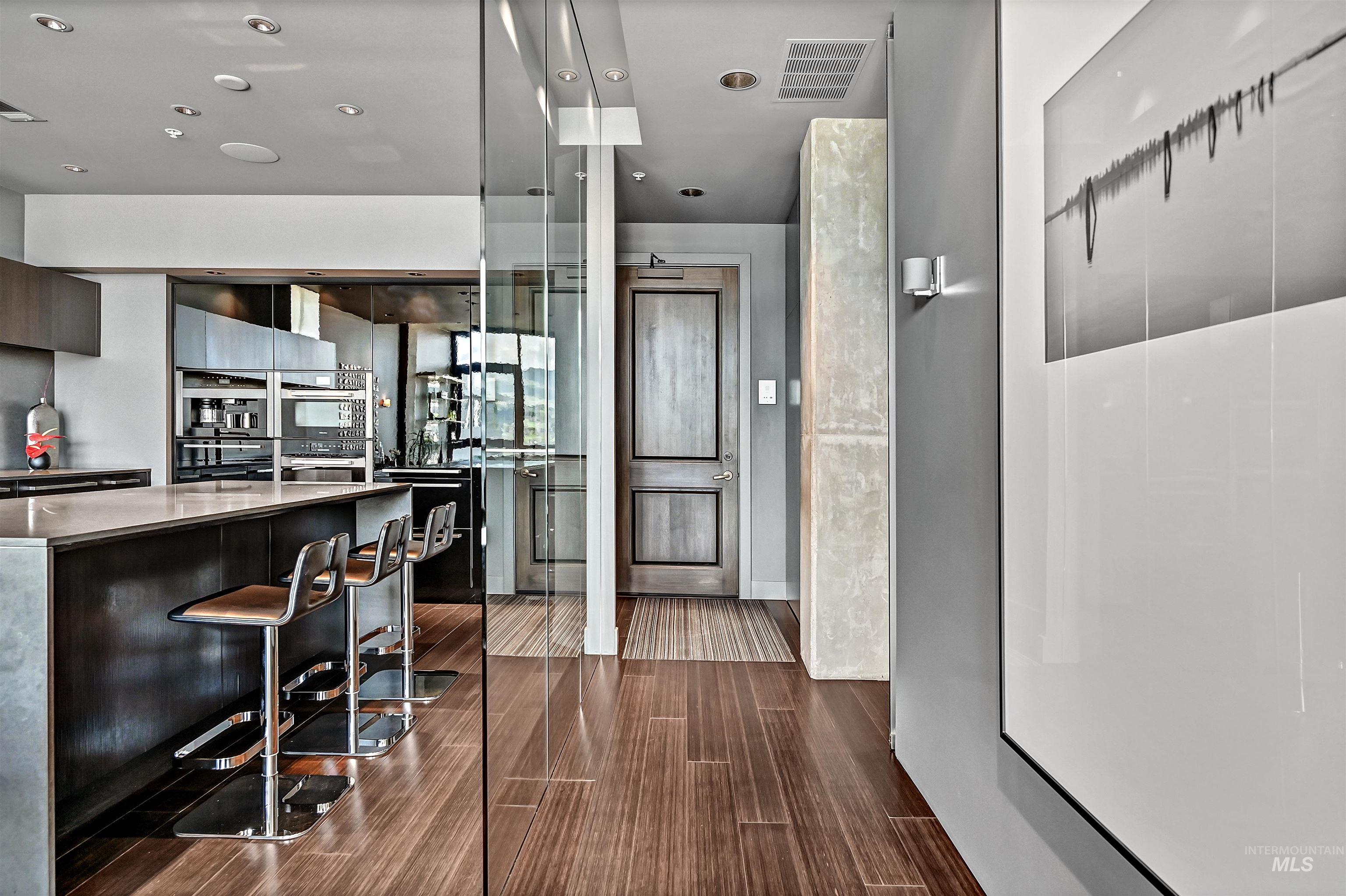 851 W Front Street, Boise, Idaho 83702-5856, 2 Bedrooms, 2 Bathrooms, Residential For Sale, Price $1,085,000, 98967809