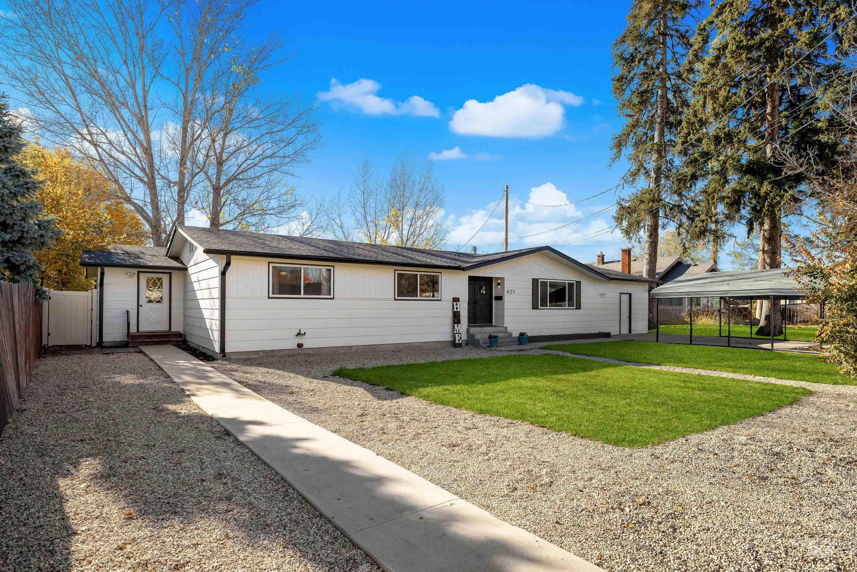 621 W Broadway Ave, Meridian, Idaho 83642, 4 Bedrooms, 3 Bathrooms, Residential For Sale, Price $574,900, 98967810