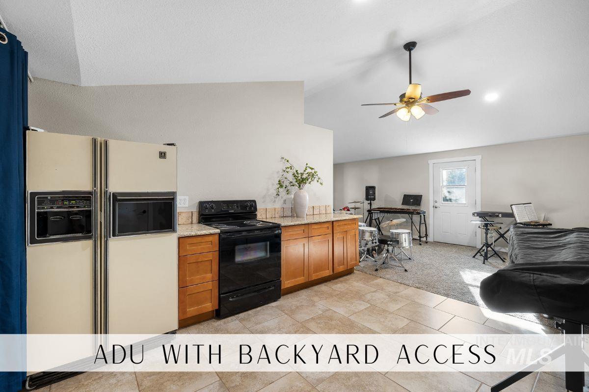 621 W Broadway Ave, Meridian, Idaho 83642, 4 Bedrooms, 3 Bathrooms, Residential For Sale, Price $574,900, 98967810