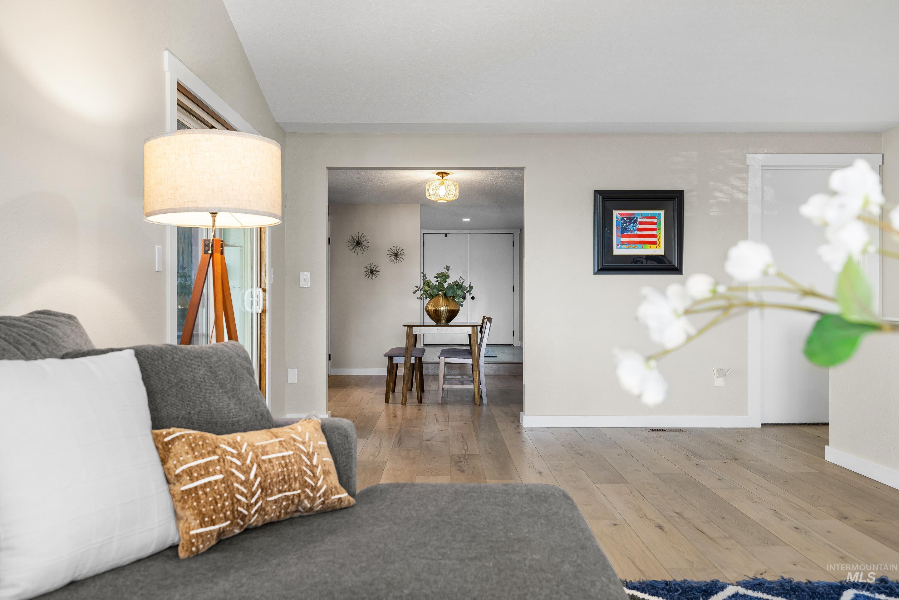 621 W Broadway Ave, Meridian, Idaho 83642, 4 Bedrooms, 3 Bathrooms, Residential For Sale, Price $574,900, 98967810