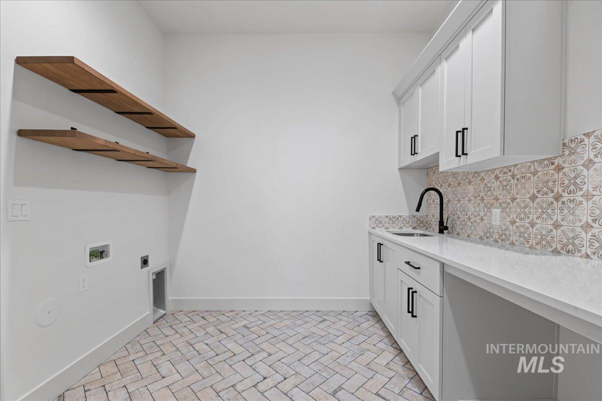 1360 Jordan Ln, Emmett, Idaho 83617, 3 Bedrooms, 3.5 Bathrooms, Residential For Sale, Price $995,000, 98967812