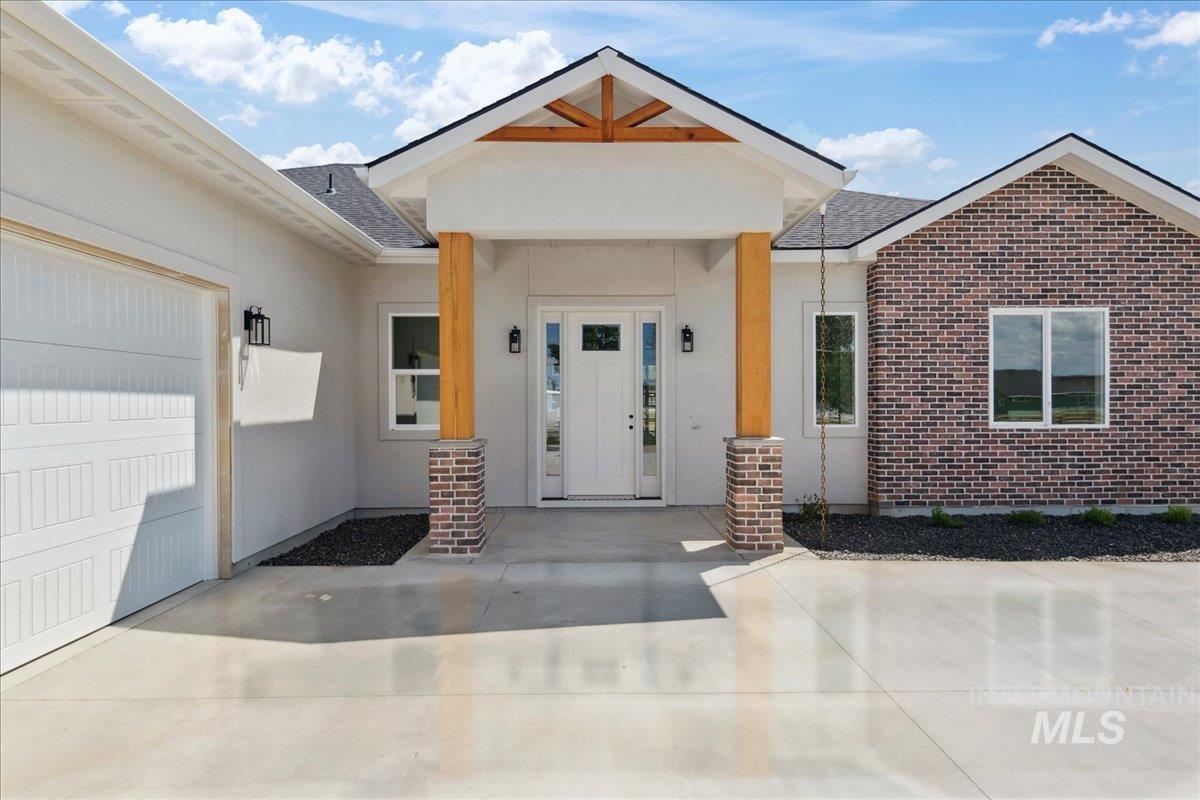 1360 Jordan Ln, Emmett, Idaho 83617, 3 Bedrooms, 3.5 Bathrooms, Residential For Sale, Price $995,000, 98967812