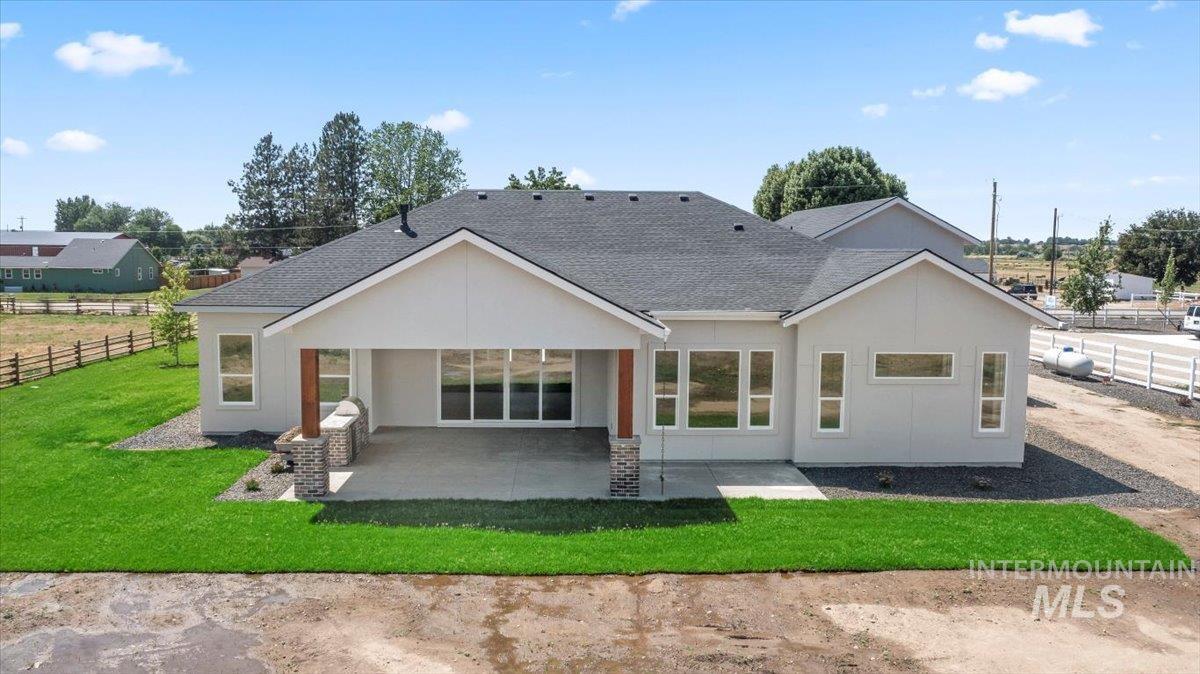 1360 Jordan Ln, Emmett, Idaho 83617, 3 Bedrooms, 3.5 Bathrooms, Residential For Sale, Price $995,000, 98967812