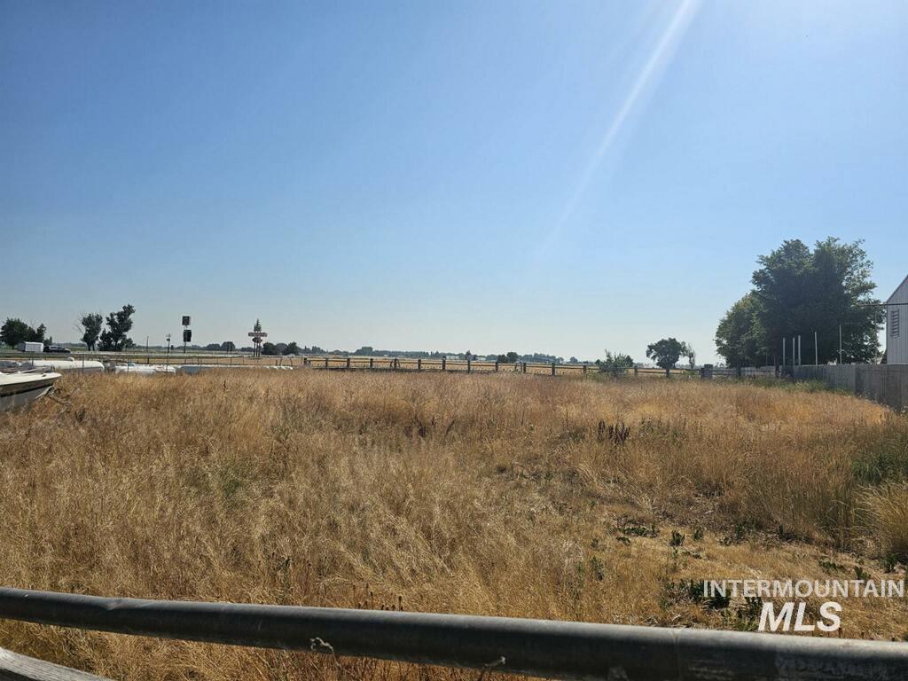 View of yard with a view of countryside