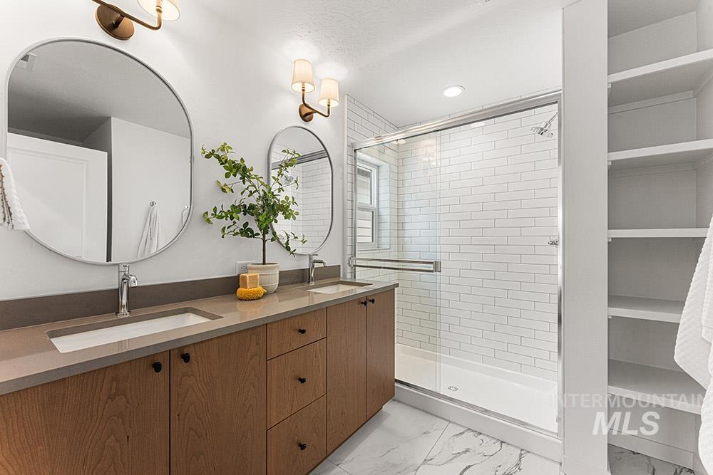 3544 W Anderson St, Boise, Idaho 83703, 4 Bedrooms, 3.5 Bathrooms, Residential For Sale, Price $639,900, 98967826