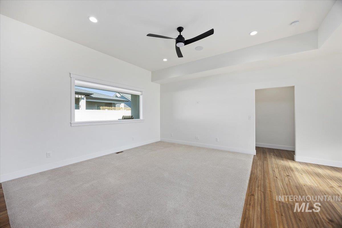 924 Trapper Peak Rd, Kimberly, Idaho 83341, 3 Bedrooms, 2 Bathrooms, Residential For Sale, Price $489,900, 98967834