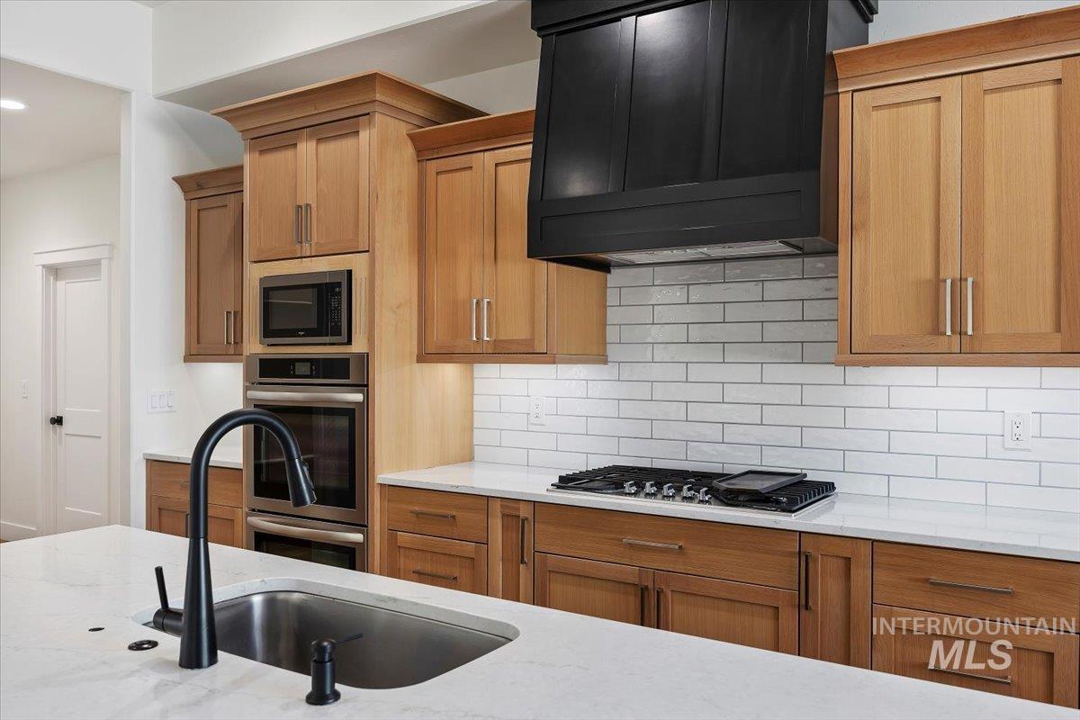 924 Trapper Peak Rd, Kimberly, Idaho 83341, 3 Bedrooms, 2 Bathrooms, Residential For Sale, Price $489,900, 98967834