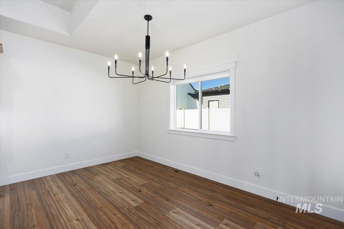 924 Trapper Peak Rd, Kimberly, Idaho 83341, 3 Bedrooms, 2 Bathrooms, Residential For Sale, Price $489,900, 98967834