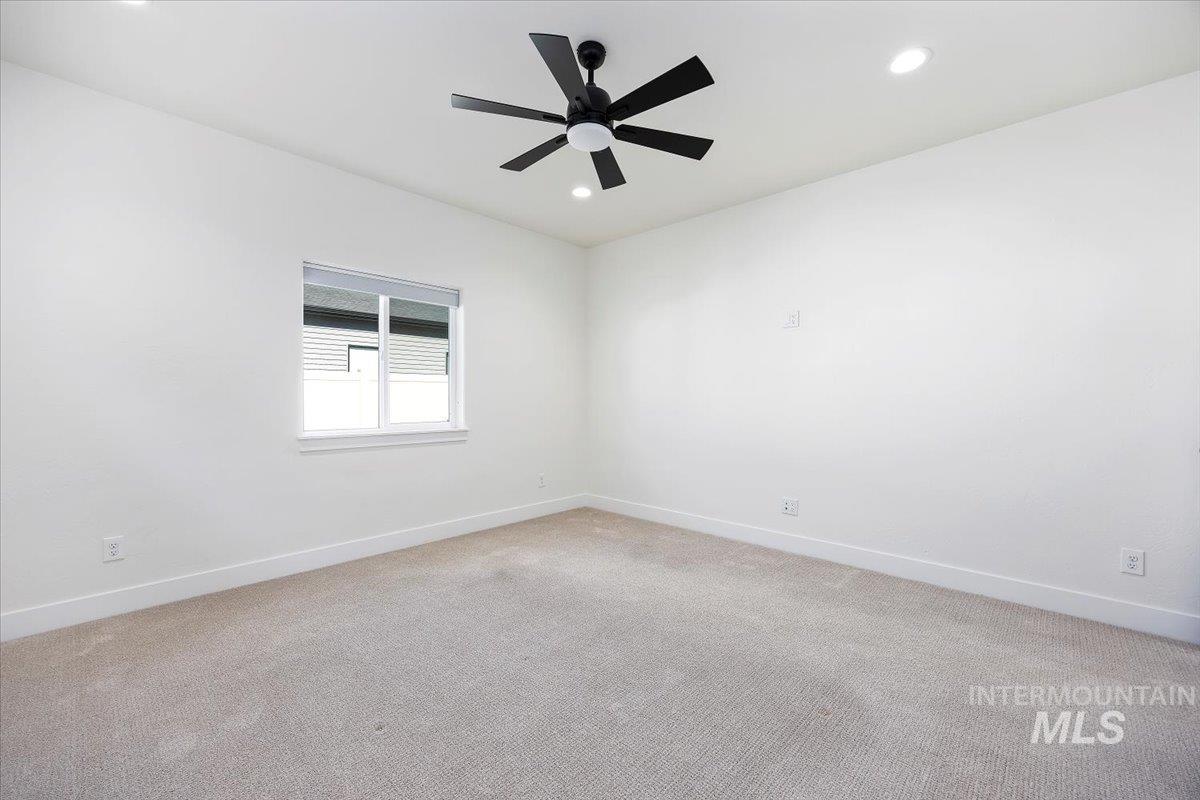 924 Trapper Peak Rd, Kimberly, Idaho 83341, 3 Bedrooms, 2 Bathrooms, Residential For Sale, Price $489,900, 98967834