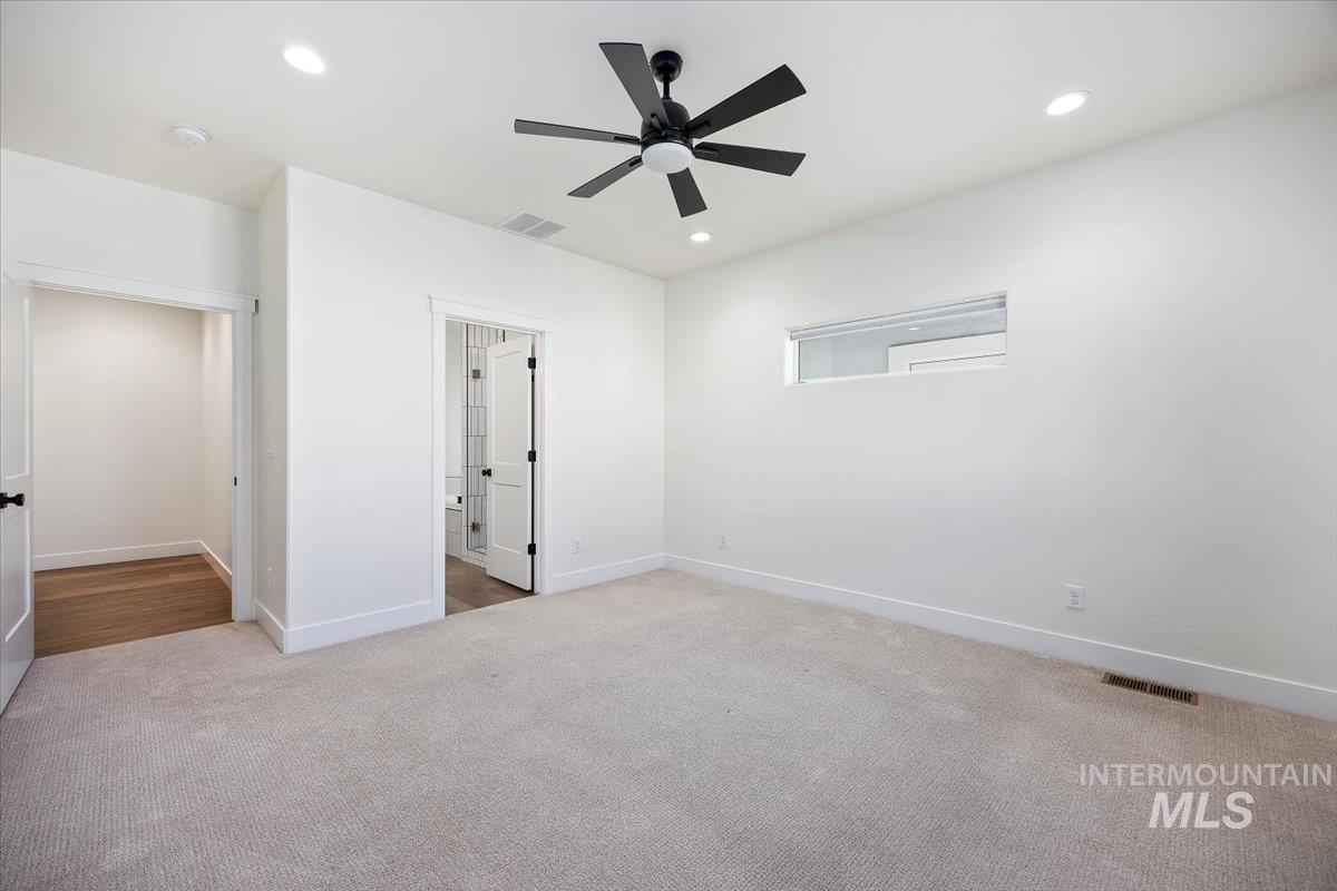 924 Trapper Peak Rd, Kimberly, Idaho 83341, 3 Bedrooms, 2 Bathrooms, Residential For Sale, Price $489,900, 98967834