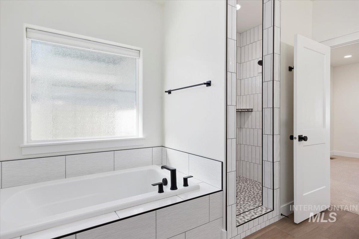 924 Trapper Peak Rd, Kimberly, Idaho 83341, 3 Bedrooms, 2 Bathrooms, Residential For Sale, Price $489,900, 98967834