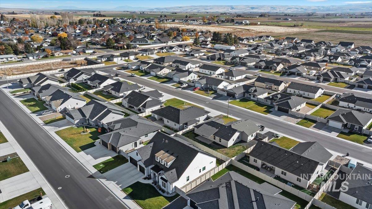 924 Trapper Peak Rd, Kimberly, Idaho 83341, 3 Bedrooms, 2 Bathrooms, Residential For Sale, Price $489,900, 98967834