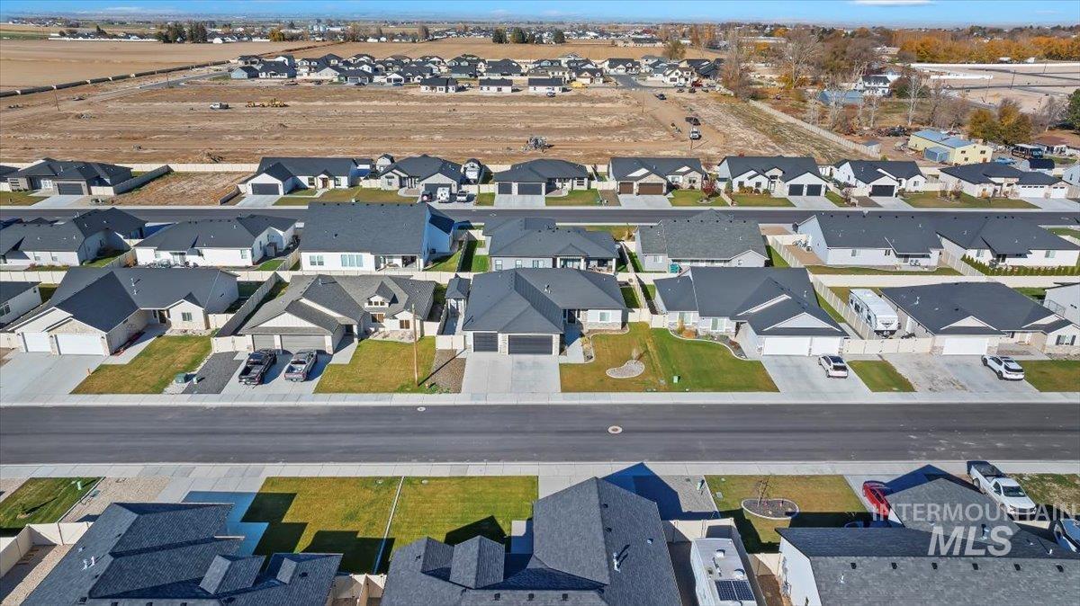 924 Trapper Peak Rd, Kimberly, Idaho 83341, 3 Bedrooms, 2 Bathrooms, Residential For Sale, Price $489,900, 98967834