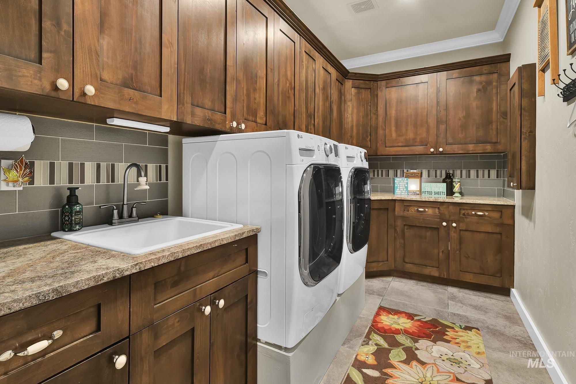 7266 S Pear Blossom Way, Meridian, Idaho 83642, 4 Bedrooms, 3.5 Bathrooms, Residential For Sale, Price $1,299,000, 98967844