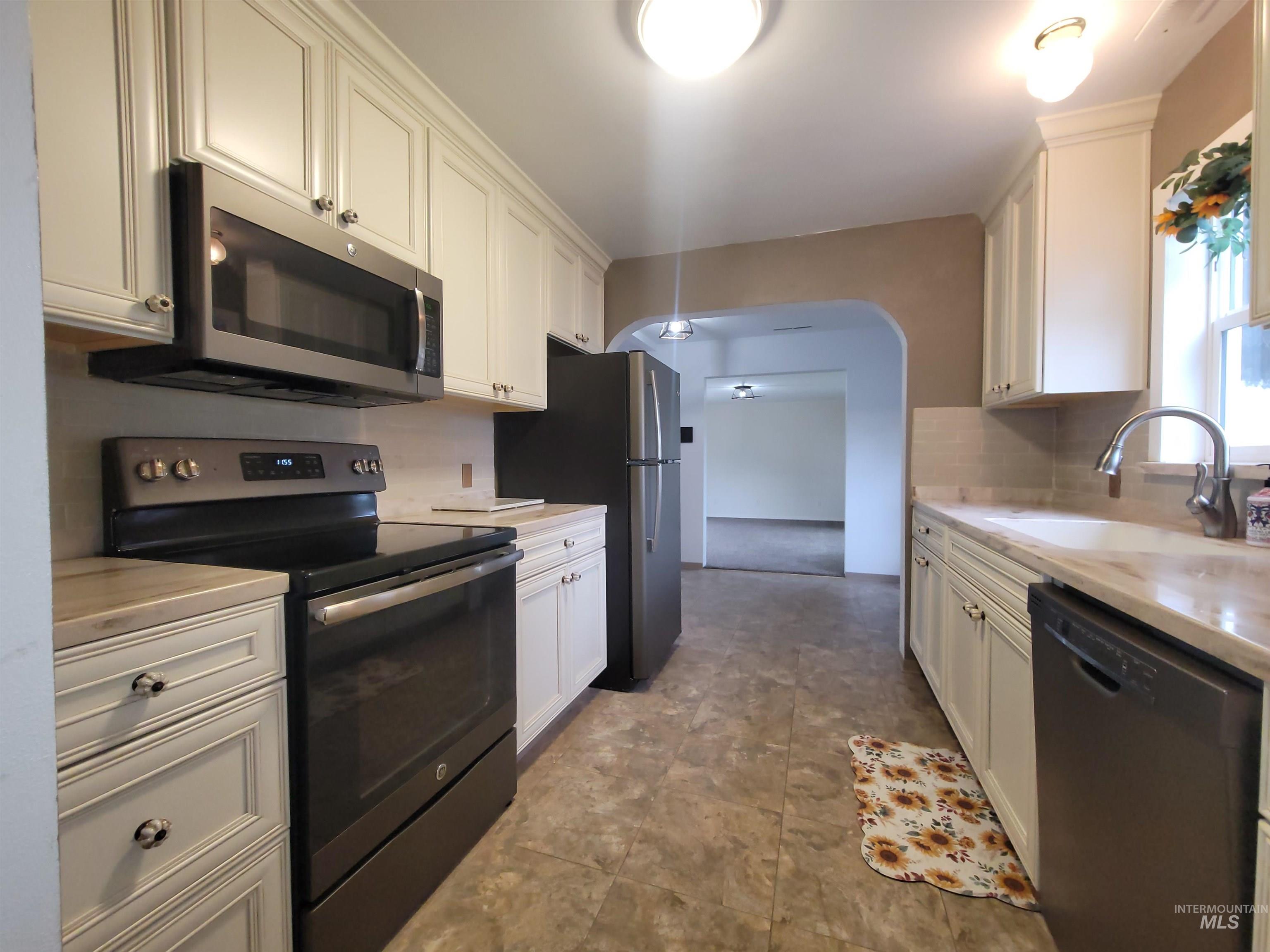 3719 16th St., Lewiston, Idaho 83501, 3 Bedrooms, 1 Bathroom, Residential For Sale, Price $399,000, 98967847