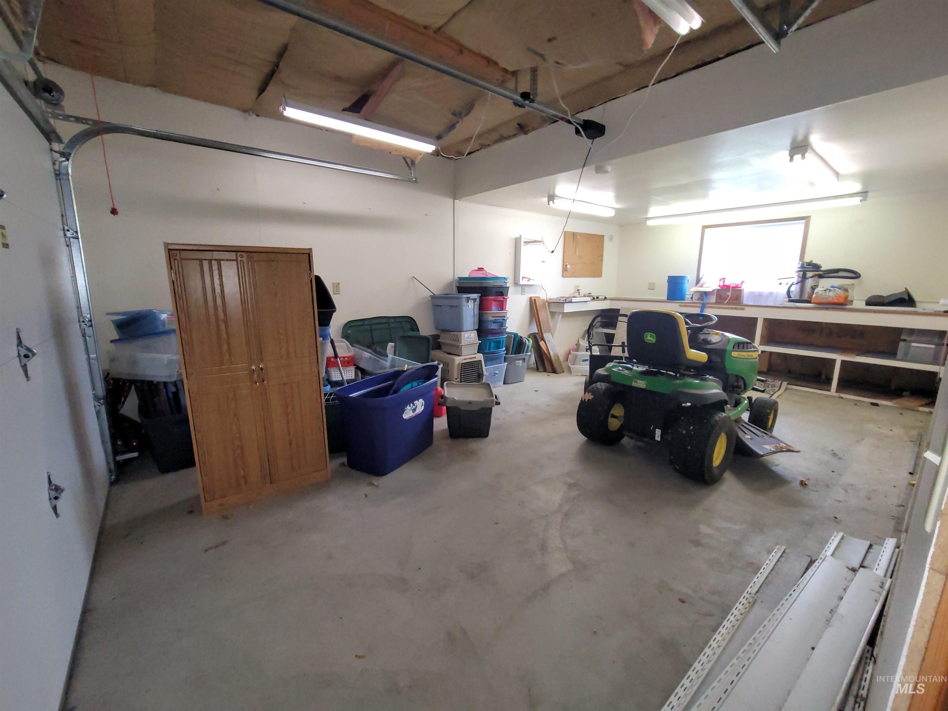 3719 16th St., Lewiston, Idaho 83501, 3 Bedrooms, 1 Bathroom, Residential For Sale, Price $399,000, 98967847