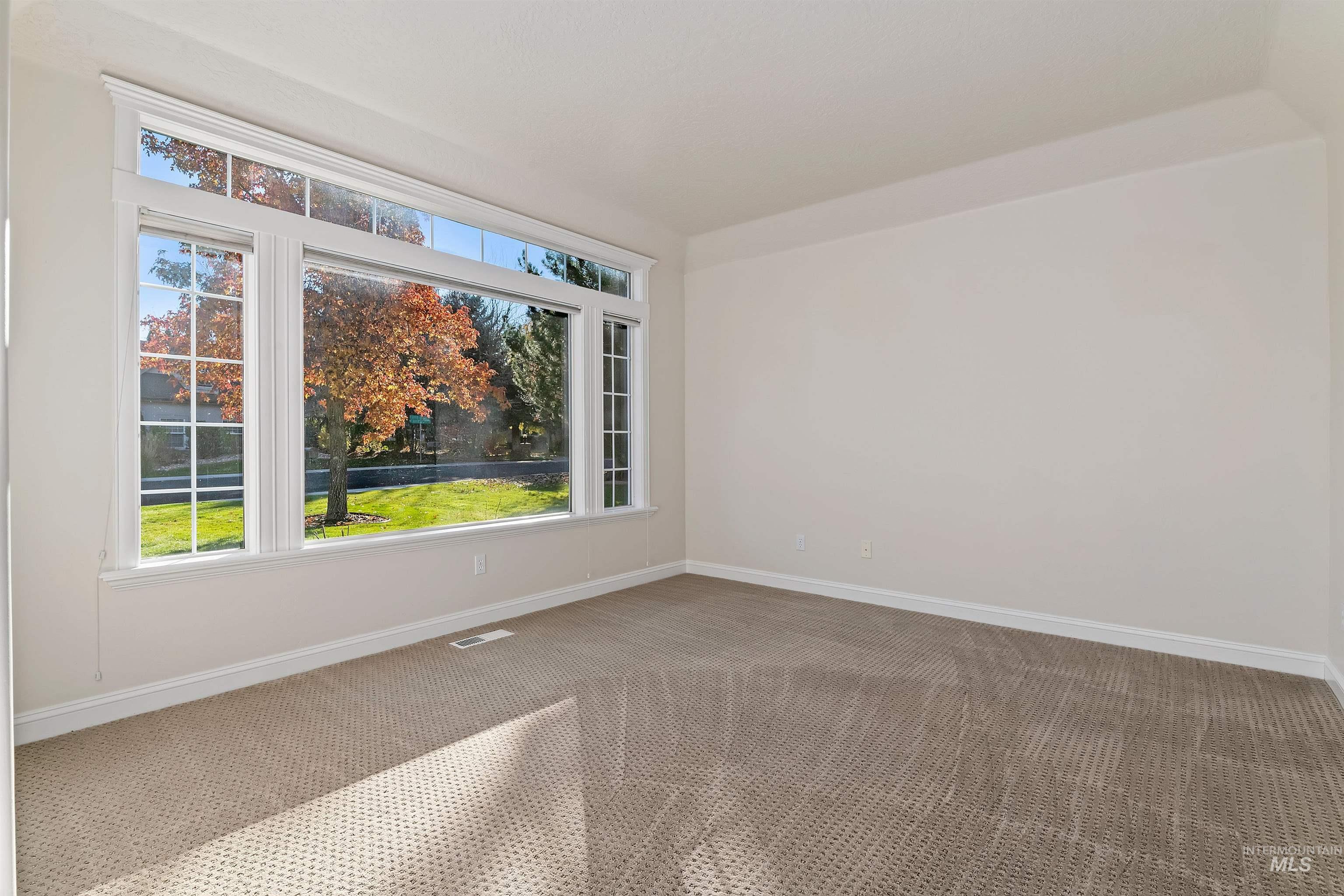 1574 S River Grove Way, Eagle, Idaho 83616, 5 Bedrooms, 3.5 Bathrooms, Residential For Sale, Price $1,020,000, 98967848