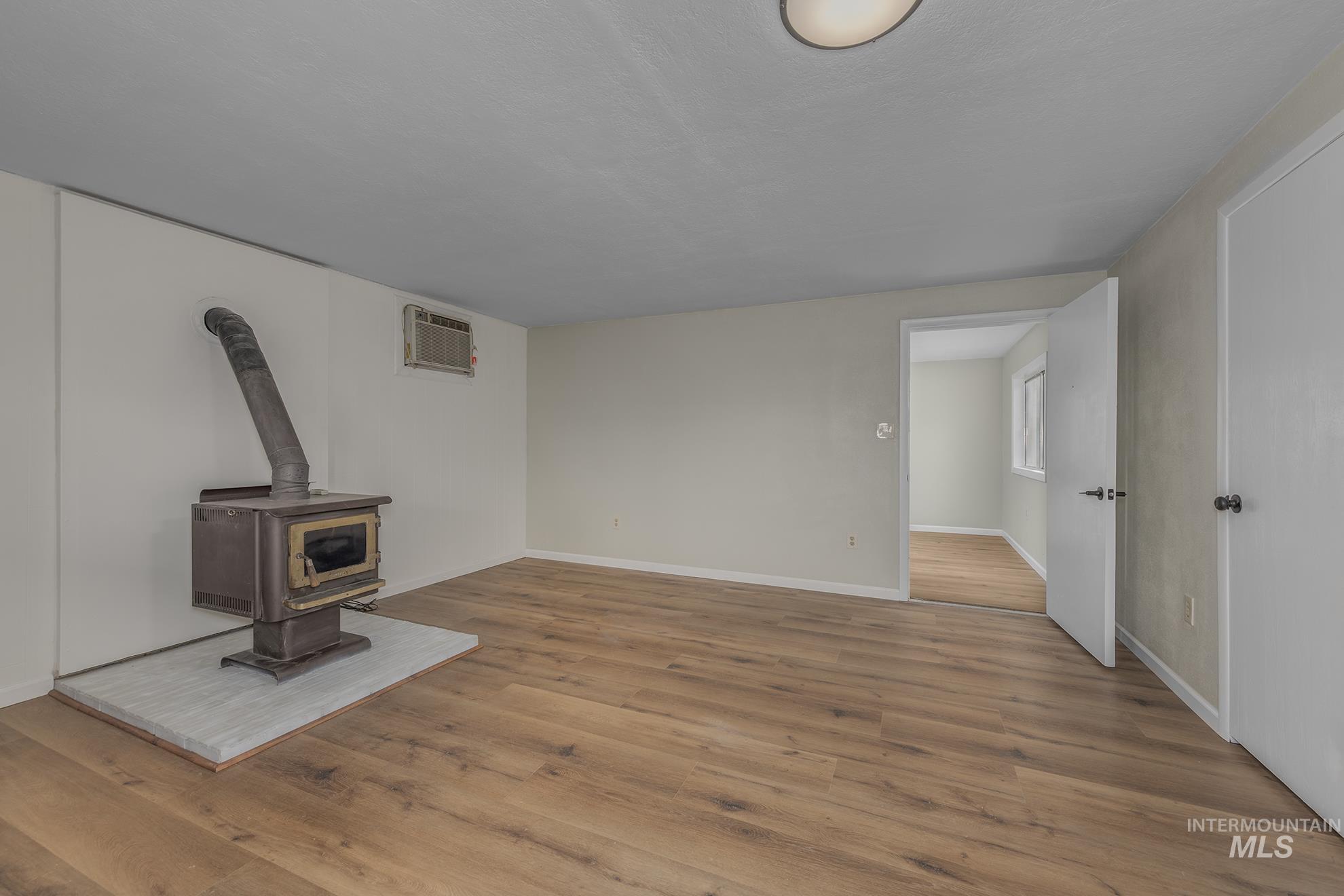 1256 South 12th St, Payette, Idaho 83661, 3 Bedrooms, 1 Bathroom, Residential For Sale, Price $389,000, 98967850