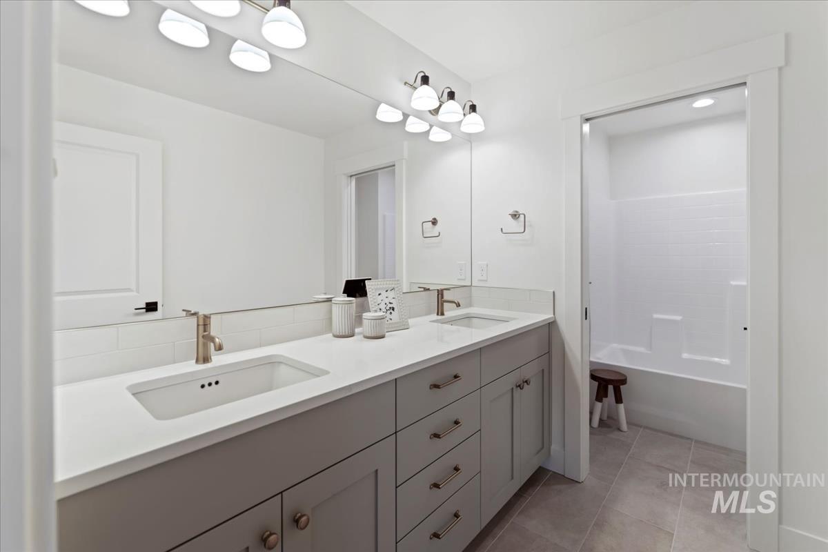 4293 N Madden Way, Meridian, Idaho 83646, 4 Bedrooms, 3 Bathrooms, Residential For Sale, Price $859,900, 98967853