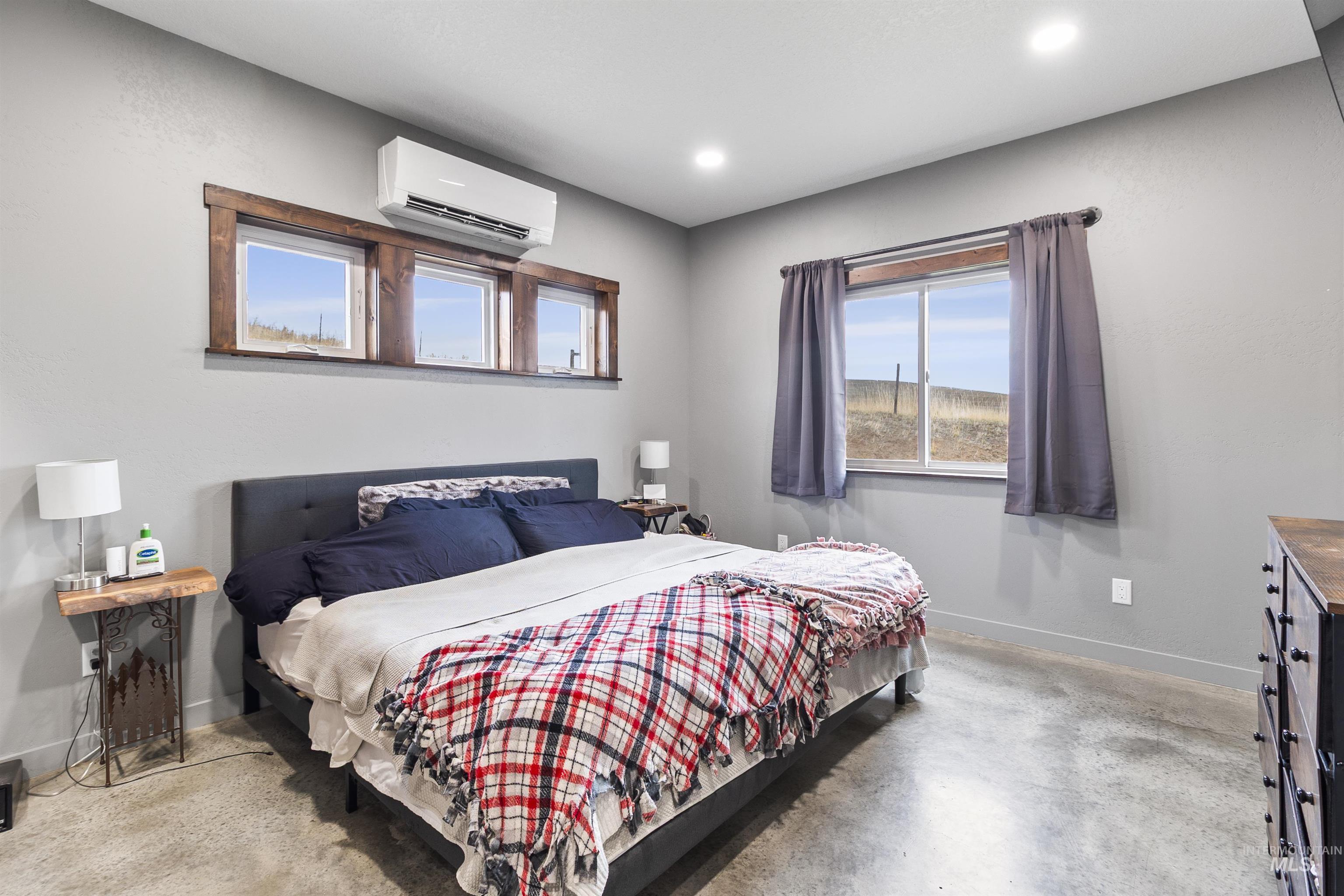 2943 Clyde Rd., Moscow, Idaho 83843, 2 Bedrooms, 1 Bathroom, Residential For Sale, Price $659,000, 98967854