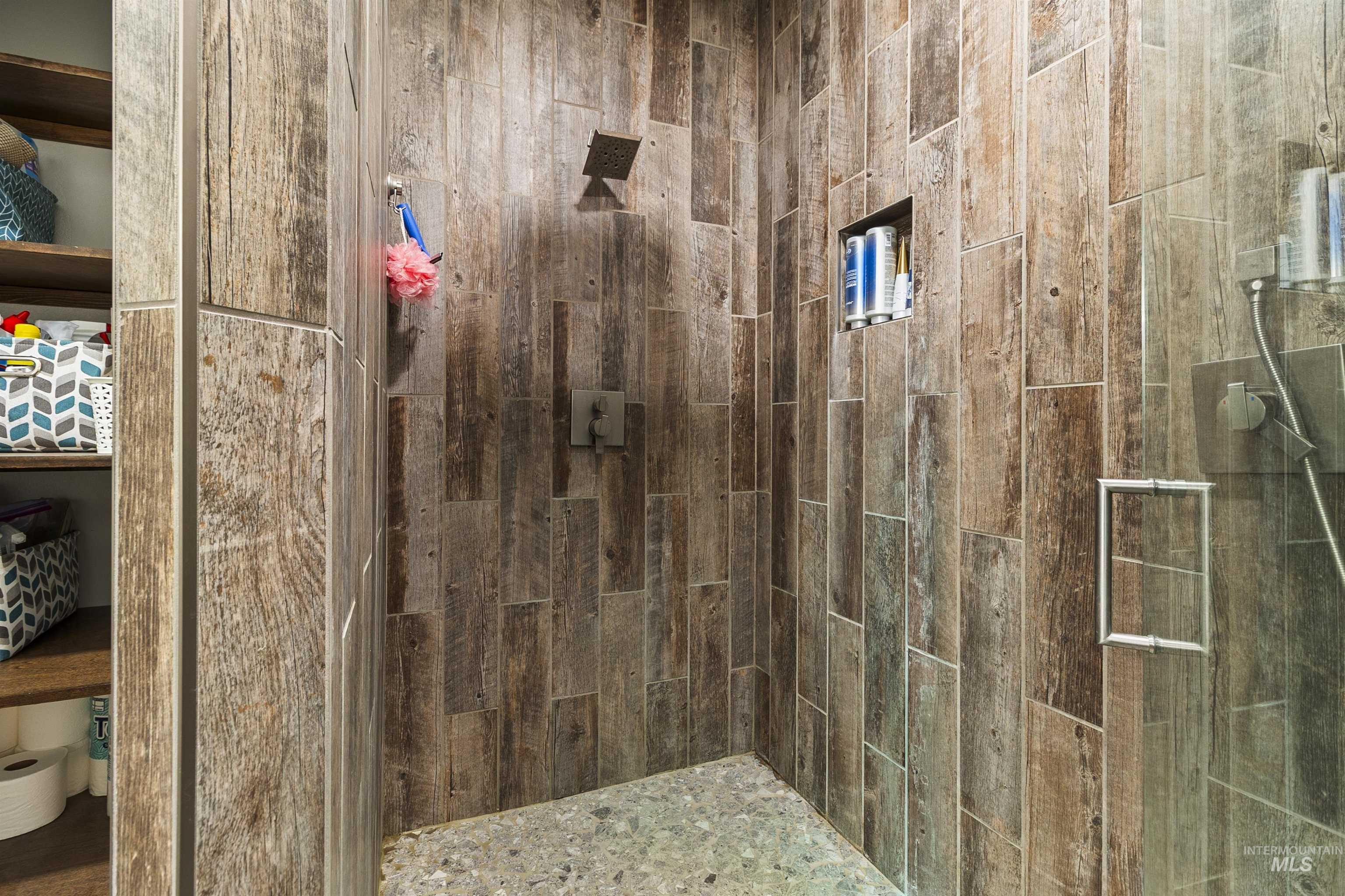 2943 Clyde Rd., Moscow, Idaho 83843, 2 Bedrooms, 1 Bathroom, Residential For Sale, Price $659,000, 98967854