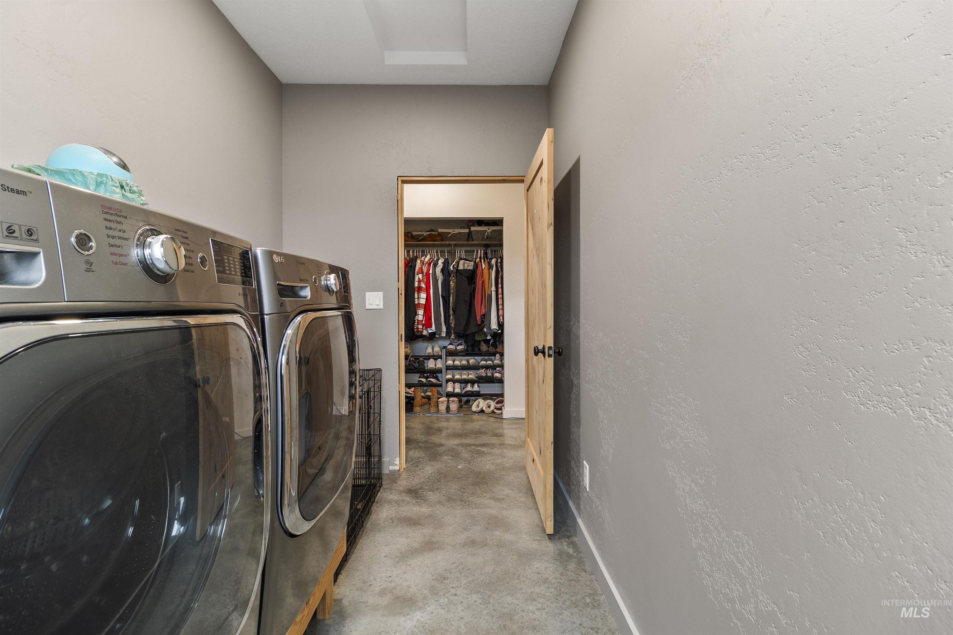 2943 Clyde Rd., Moscow, Idaho 83843, 2 Bedrooms, 1 Bathroom, Residential For Sale, Price $659,000, 98967854