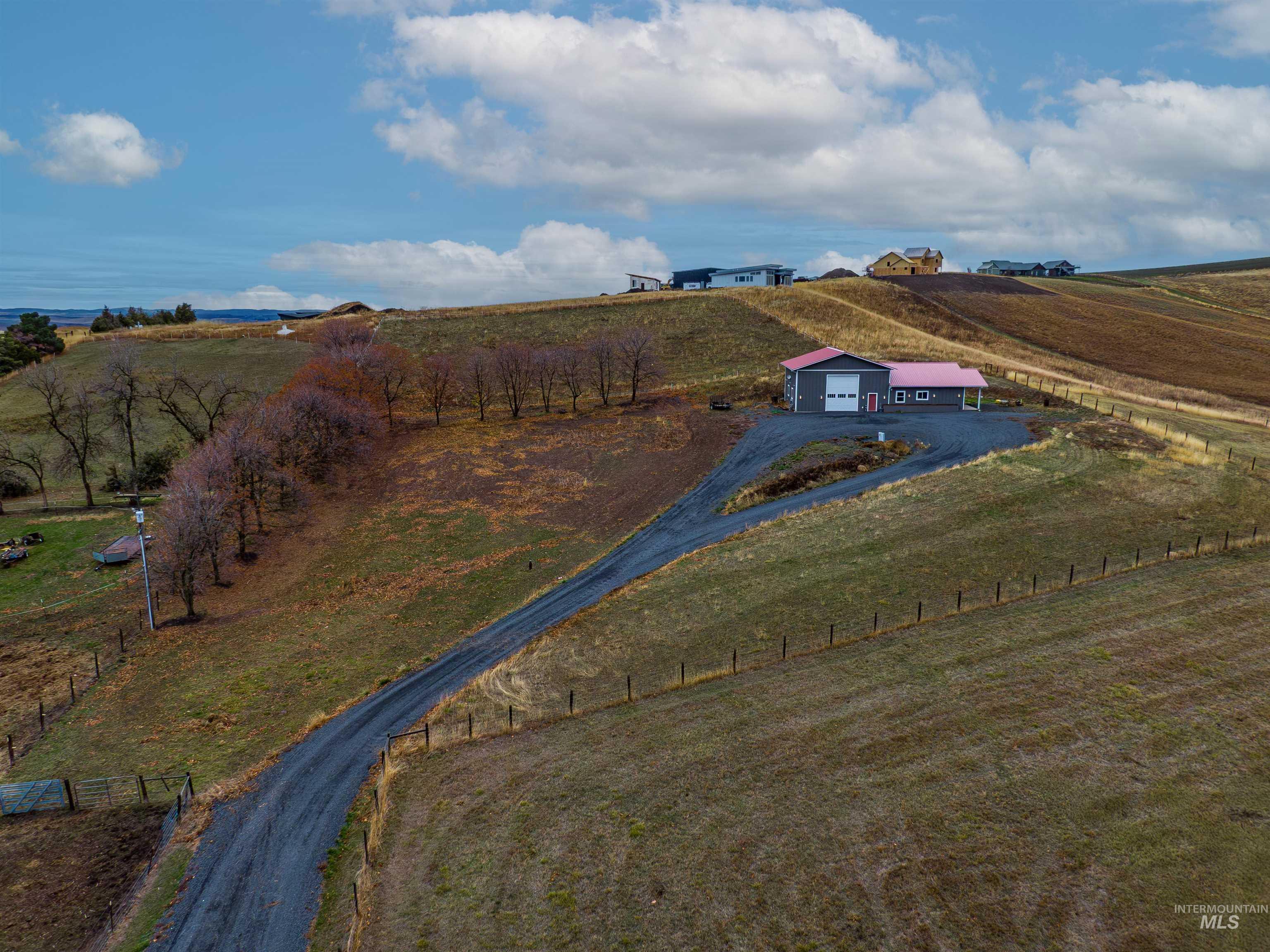 2943 Clyde Rd., Moscow, Idaho 83843, 2 Bedrooms, 1 Bathroom, Residential For Sale, Price $659,000, 98967854
