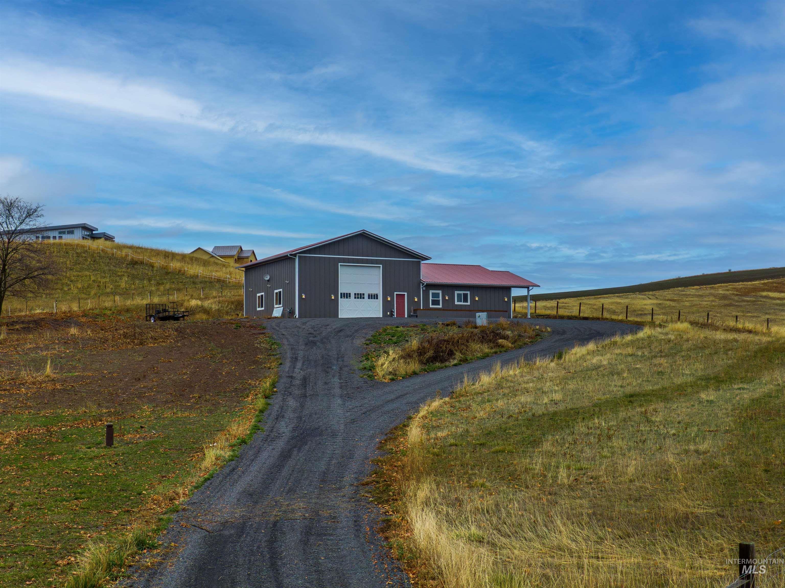 2943 Clyde Rd., Moscow, Idaho 83843, 2 Bedrooms, 1 Bathroom, Residential For Sale, Price $659,000, 98967854