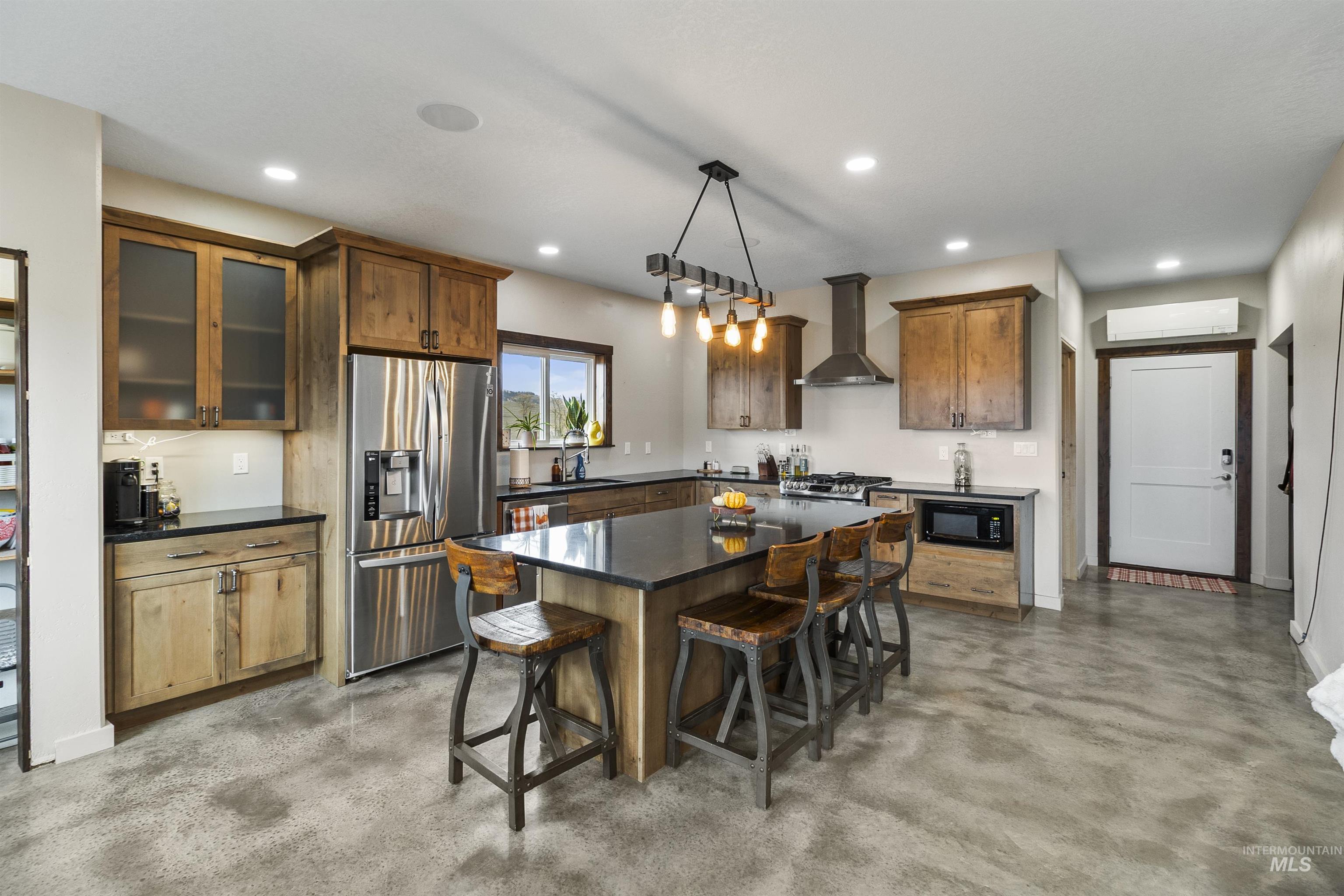 2943 Clyde Rd., Moscow, Idaho 83843, 2 Bedrooms, 1 Bathroom, Residential For Sale, Price $659,000, 98967854