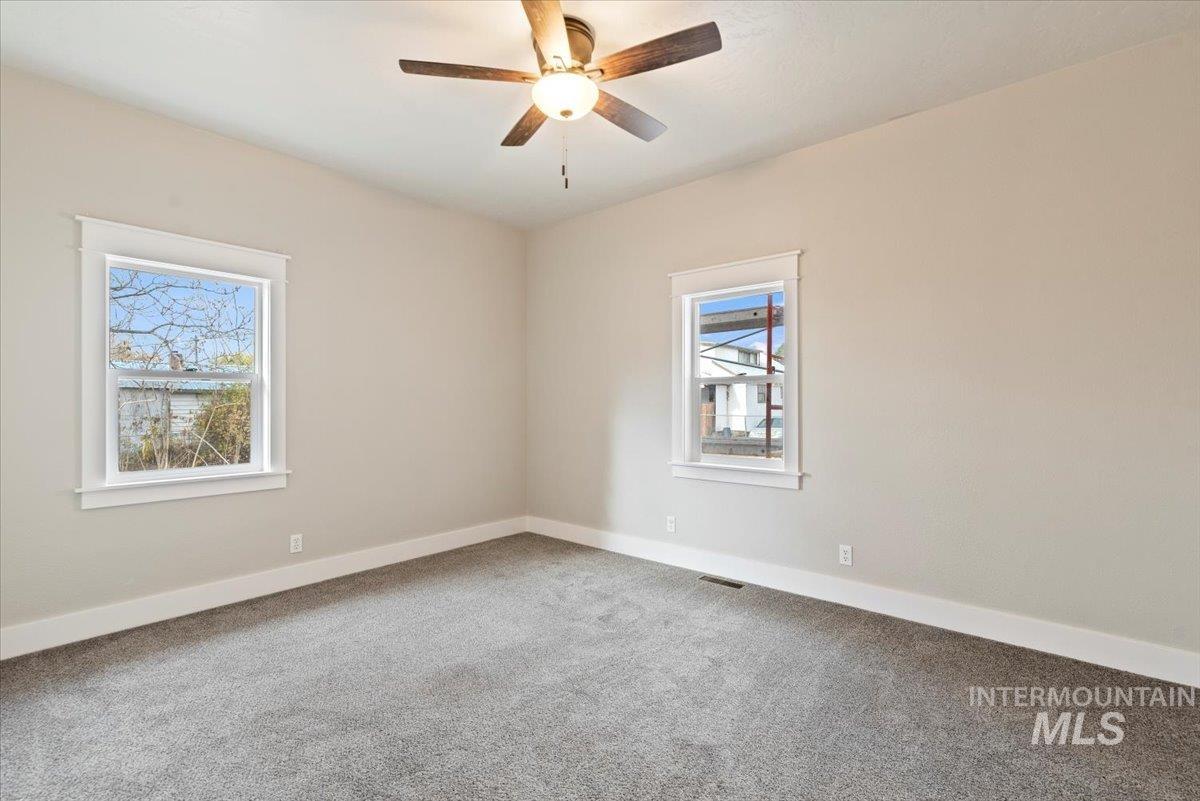 210 E Golden Gate Ave, Wilder, Idaho 83676, 2 Bedrooms, 1 Bathroom, Residential For Sale, Price $334,900, 98967860