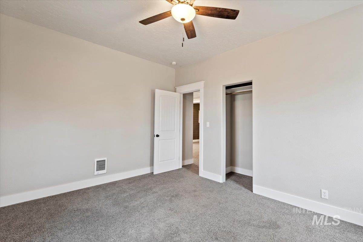 210 E Golden Gate Ave, Wilder, Idaho 83676, 2 Bedrooms, 1 Bathroom, Residential For Sale, Price $334,900, 98967860