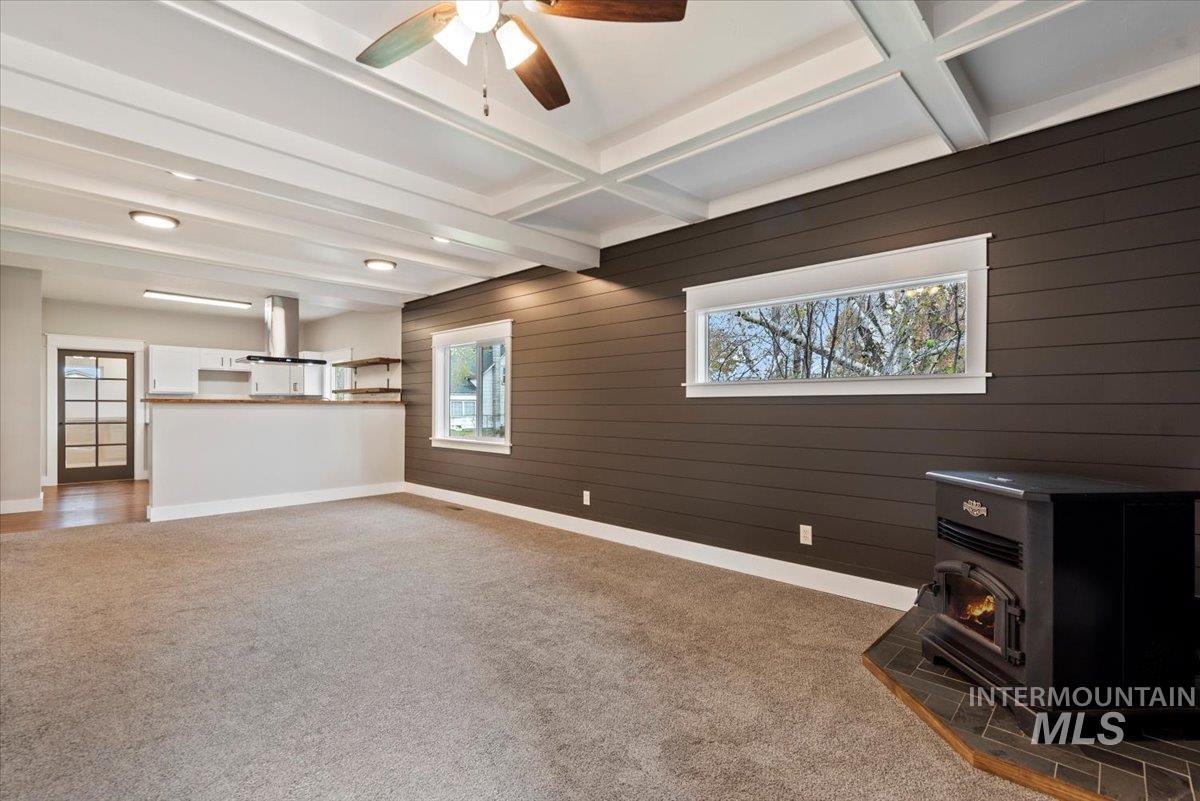 210 E Golden Gate Ave, Wilder, Idaho 83676, 2 Bedrooms, 1 Bathroom, Residential For Sale, Price $334,900, 98967860