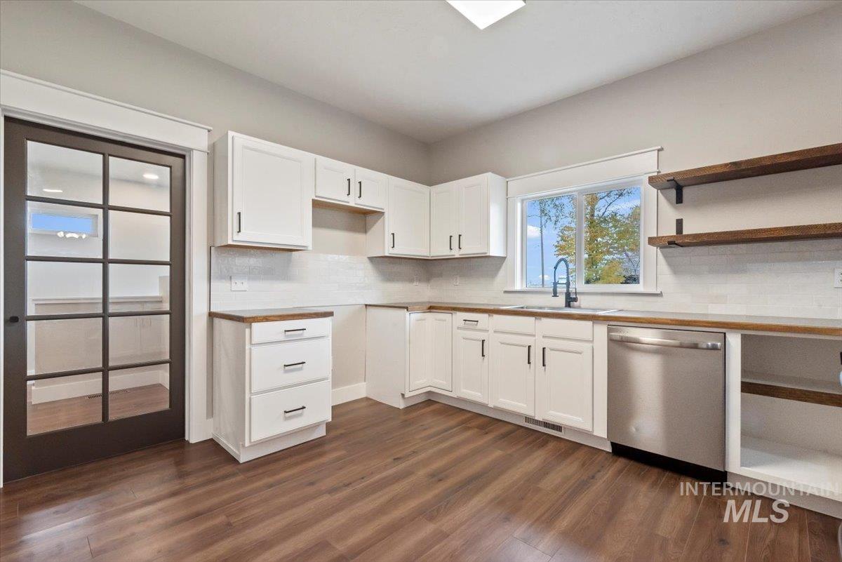 210 E Golden Gate Ave, Wilder, Idaho 83676, 2 Bedrooms, 1 Bathroom, Residential For Sale, Price $334,900, 98967860