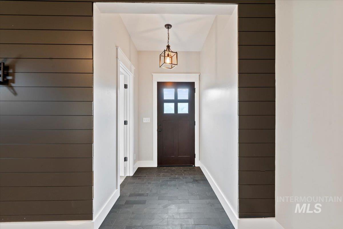 210 E Golden Gate Ave, Wilder, Idaho 83676, 2 Bedrooms, 1 Bathroom, Residential For Sale, Price $334,900, 98967860