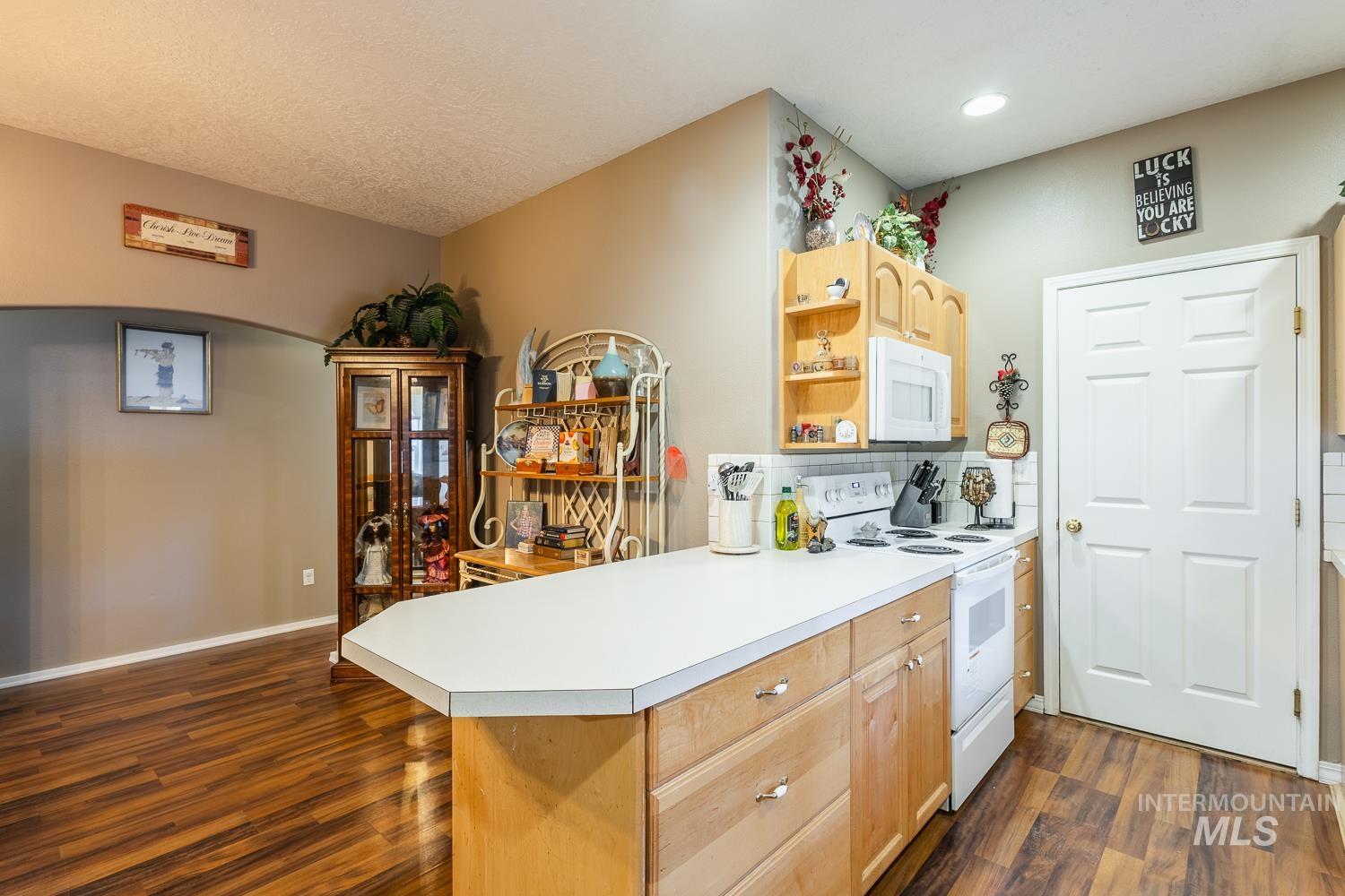 42 Hiatt Cir, Idaho City, Idaho 83631, 3 Bedrooms, 2.5 Bathrooms, Residential For Sale, Price $439,900, 98967869