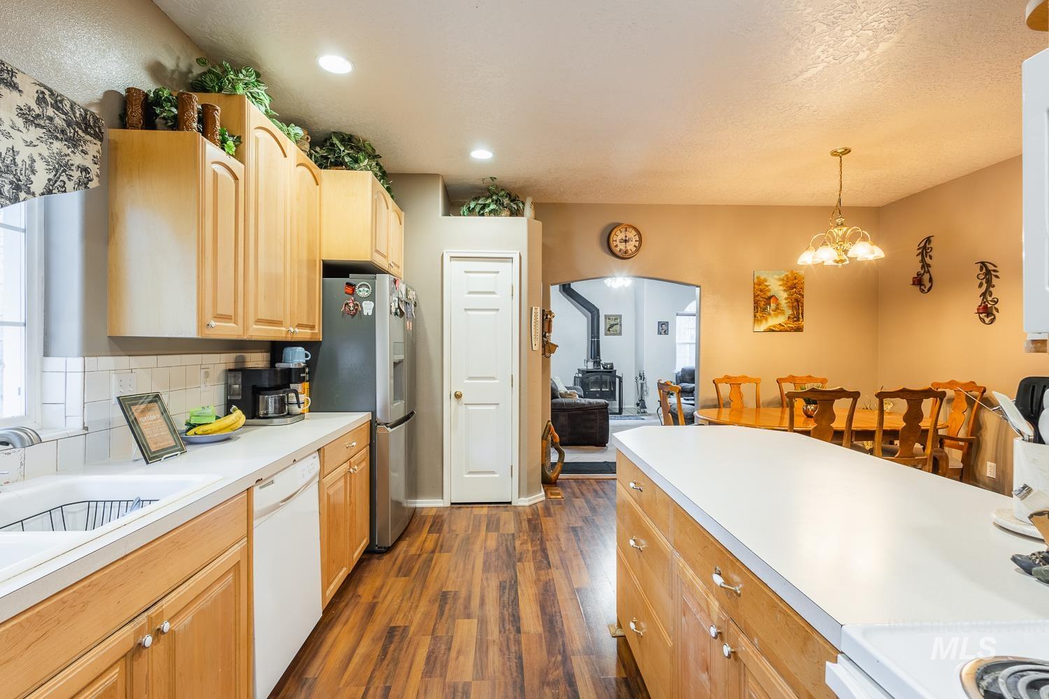 42 Hiatt Cir, Idaho City, Idaho 83631, 3 Bedrooms, 2.5 Bathrooms, Residential For Sale, Price $439,900, 98967869