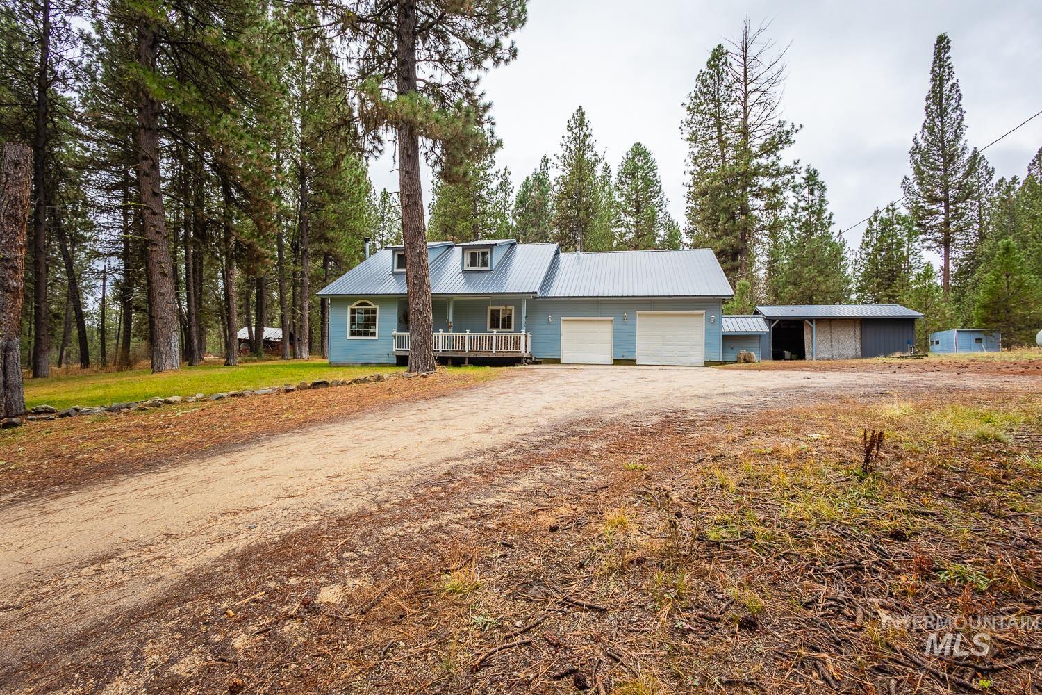 42 Hiatt Cir, Idaho City, Idaho 83631, 3 Bedrooms, 2.5 Bathrooms, Residential For Sale, Price $439,900, 98967869