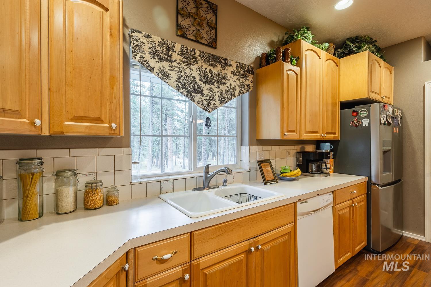 42 Hiatt Cir, Idaho City, Idaho 83631, 3 Bedrooms, 2.5 Bathrooms, Residential For Sale, Price $439,900, 98967869