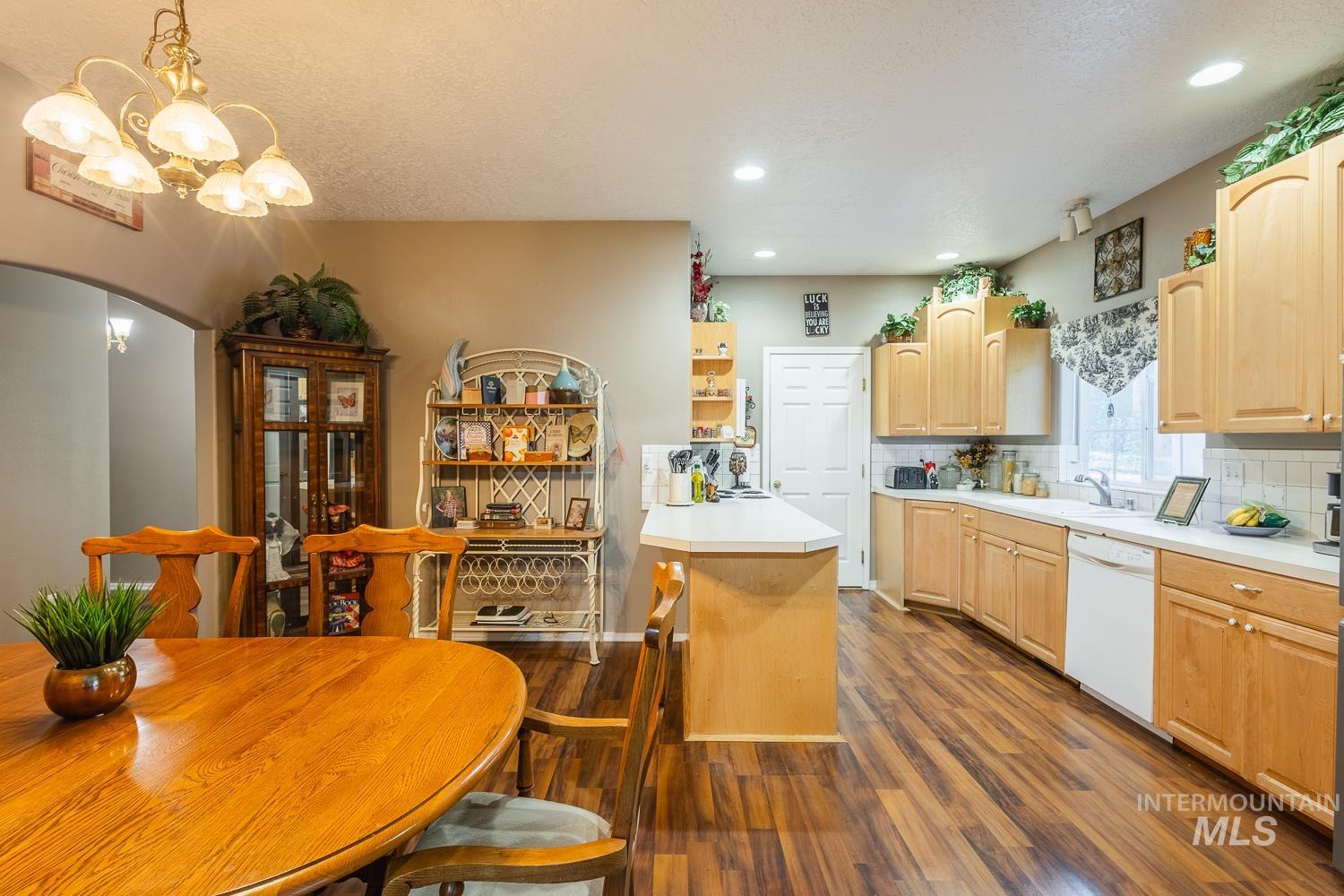 42 Hiatt Cir, Idaho City, Idaho 83631, 3 Bedrooms, 2.5 Bathrooms, Residential For Sale, Price $439,900, 98967869