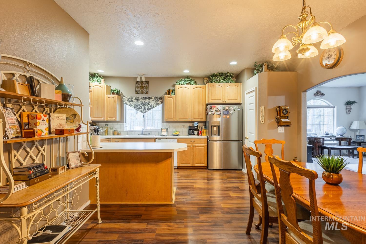 42 Hiatt Cir, Idaho City, Idaho 83631, 3 Bedrooms, 2.5 Bathrooms, Residential For Sale, Price $439,900, 98967869