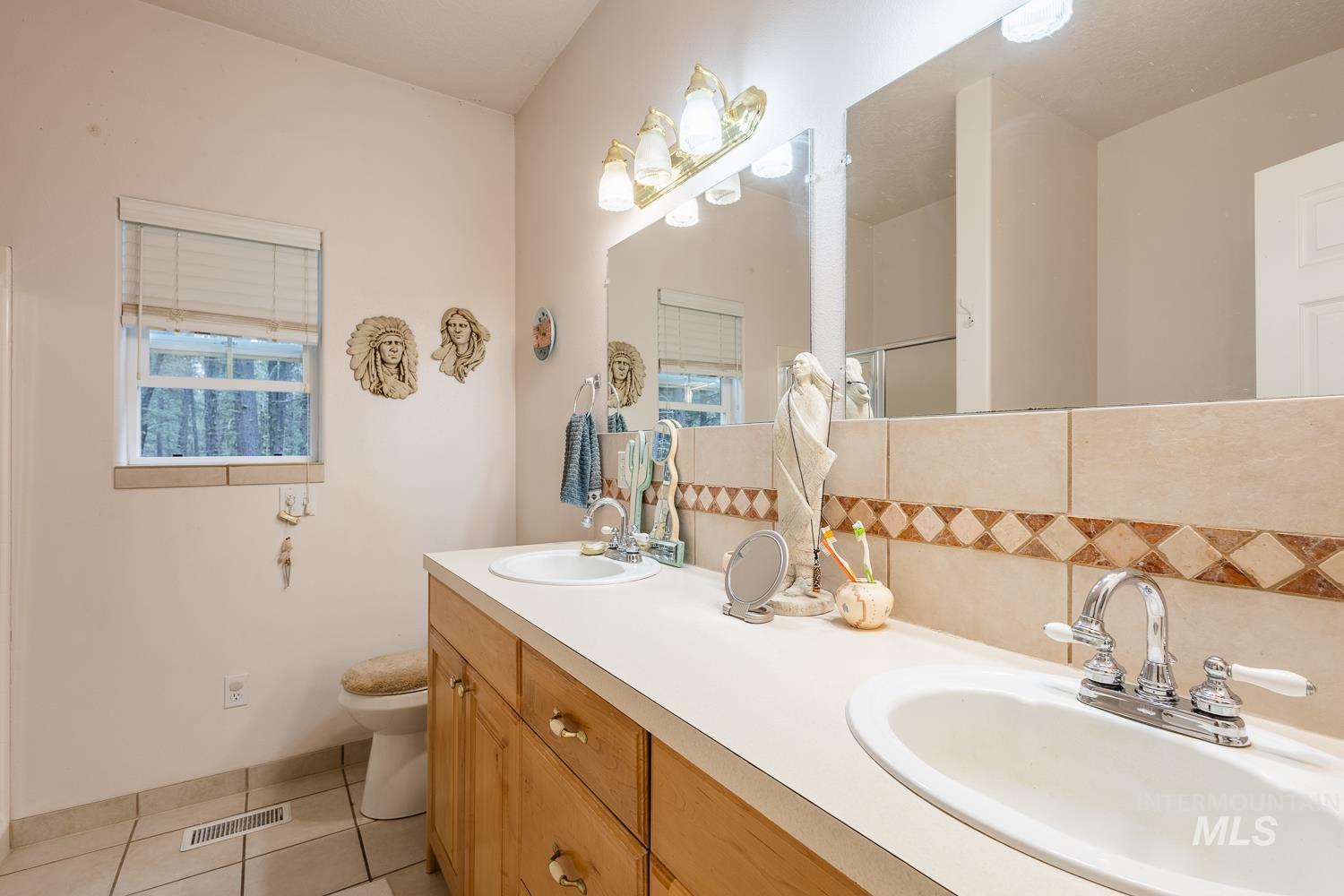 42 Hiatt Cir, Idaho City, Idaho 83631, 3 Bedrooms, 2.5 Bathrooms, Residential For Sale, Price $439,900, 98967869