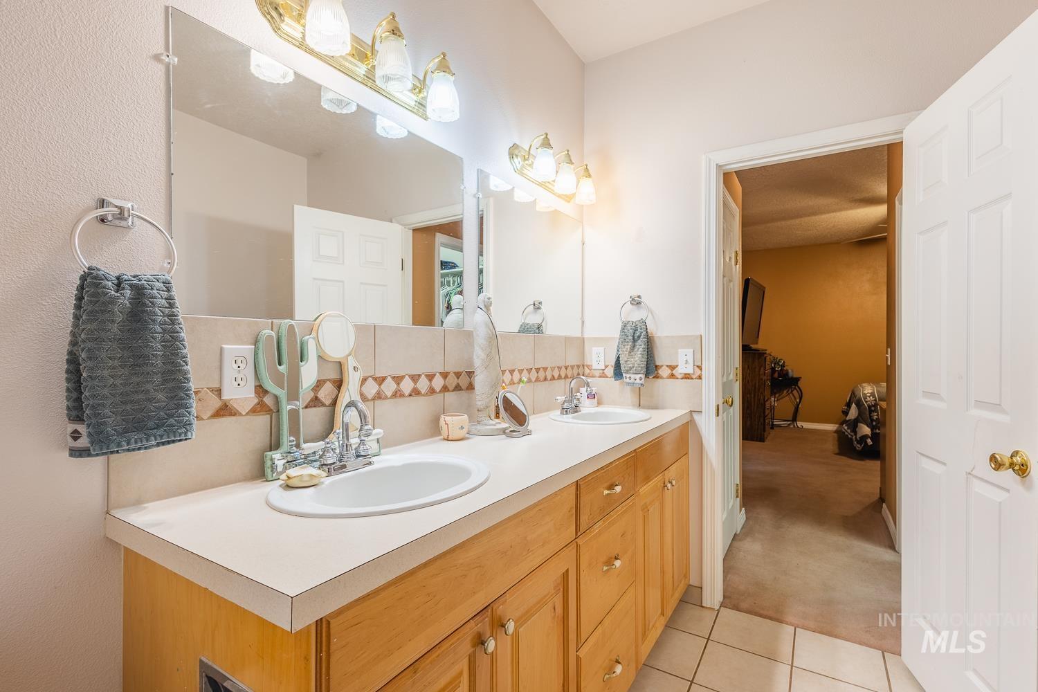 42 Hiatt Cir, Idaho City, Idaho 83631, 3 Bedrooms, 2.5 Bathrooms, Residential For Sale, Price $439,900, 98967869