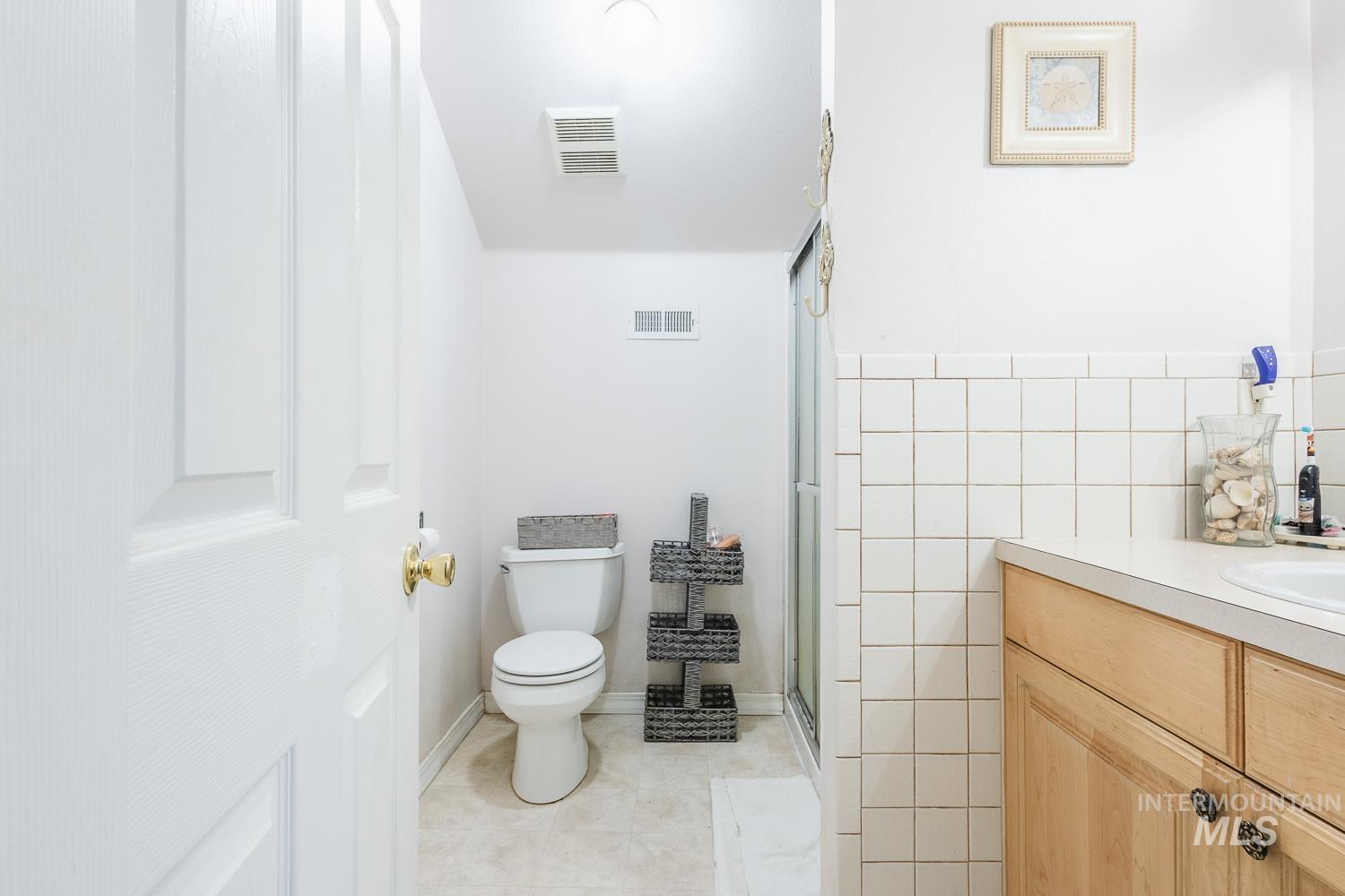 42 Hiatt Cir, Idaho City, Idaho 83631, 3 Bedrooms, 2.5 Bathrooms, Residential For Sale, Price $439,900, 98967869