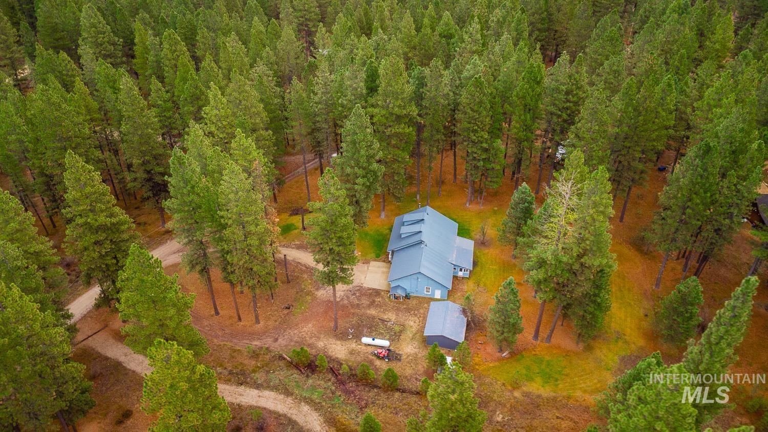 42 Hiatt Cir, Idaho City, Idaho 83631, 3 Bedrooms, 2.5 Bathrooms, Residential For Sale, Price $439,900, 98967869