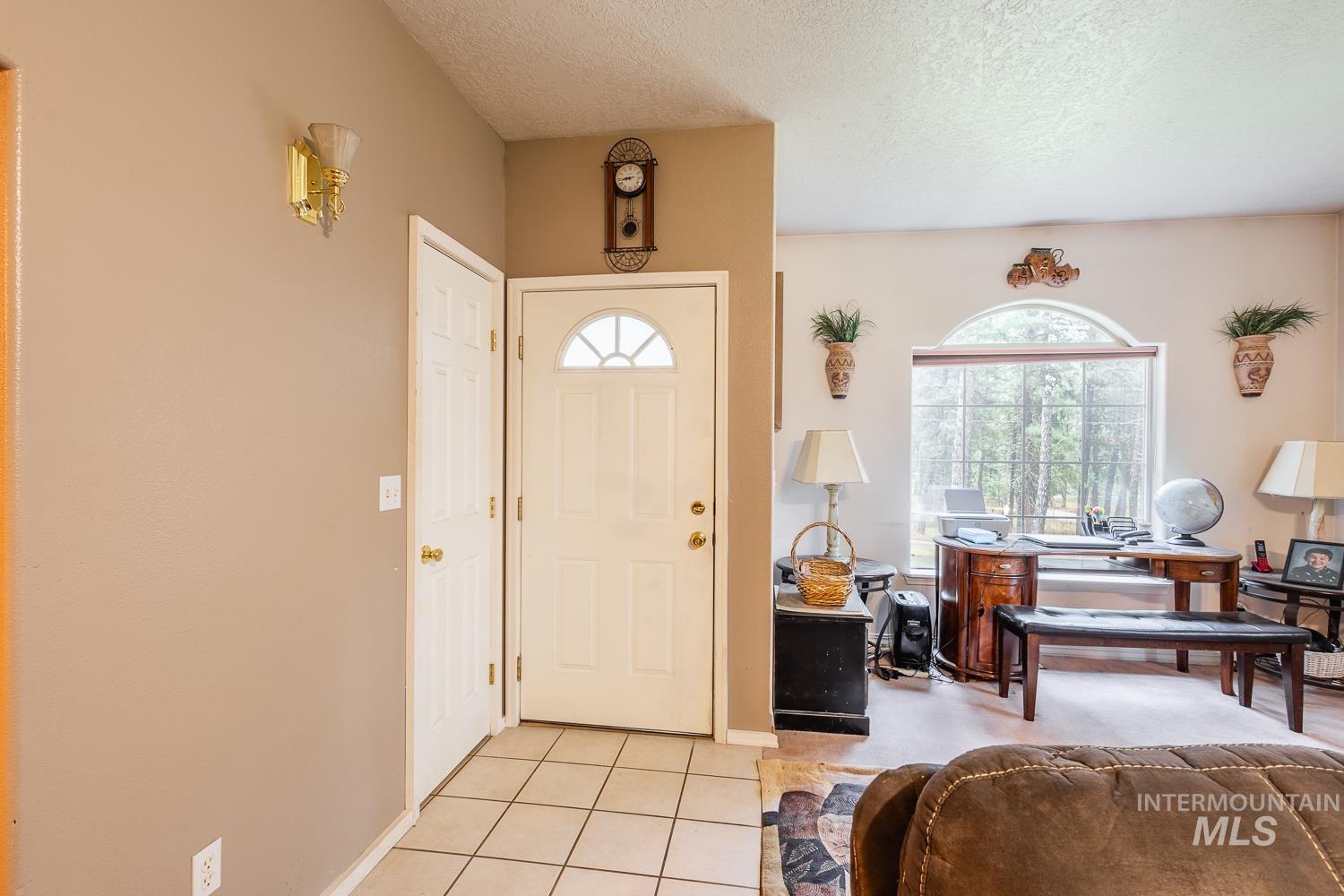 42 Hiatt Cir, Idaho City, Idaho 83631, 3 Bedrooms, 2.5 Bathrooms, Residential For Sale, Price $439,900, 98967869